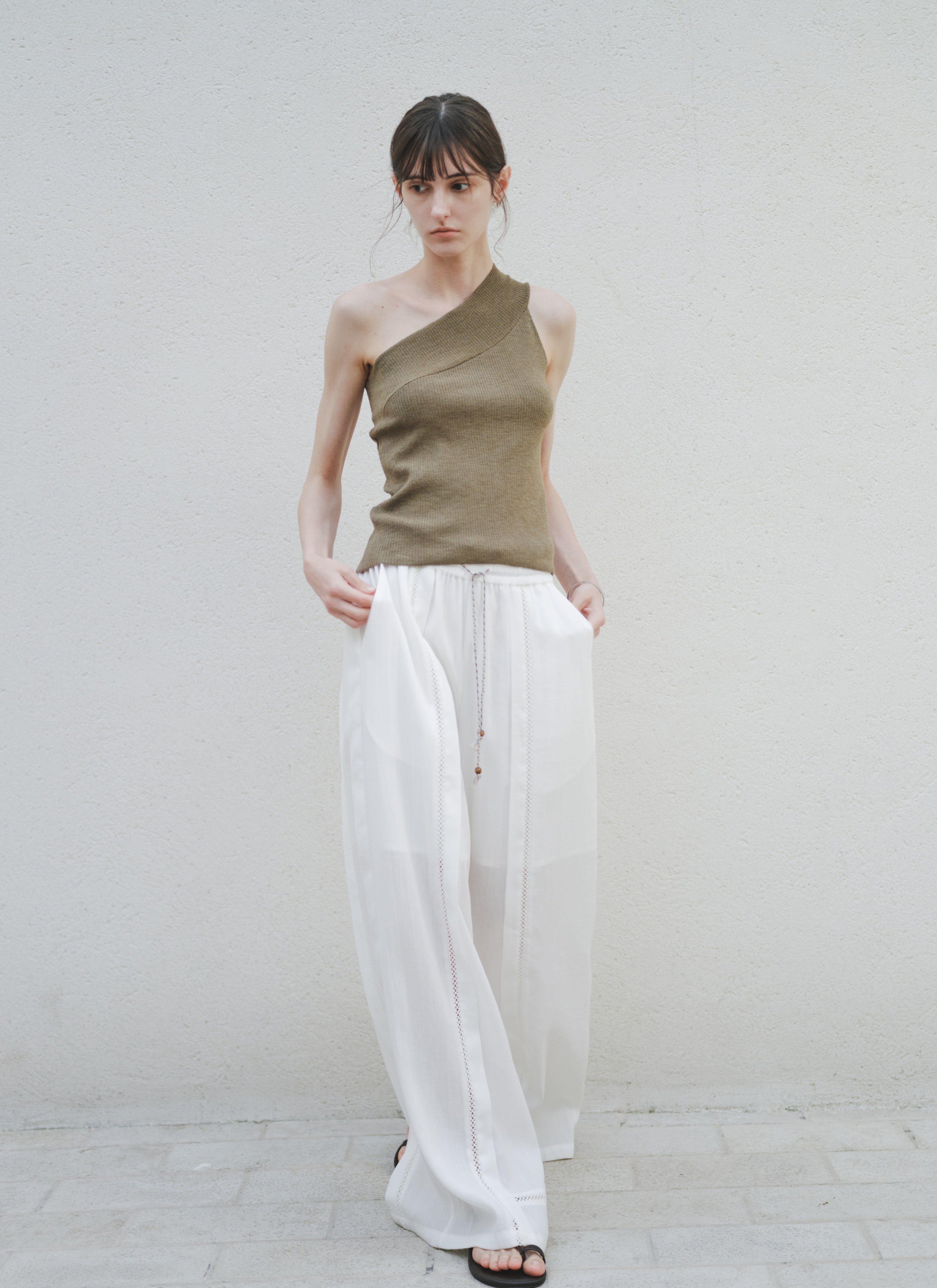 CROCHET LINE WIDE PANTS