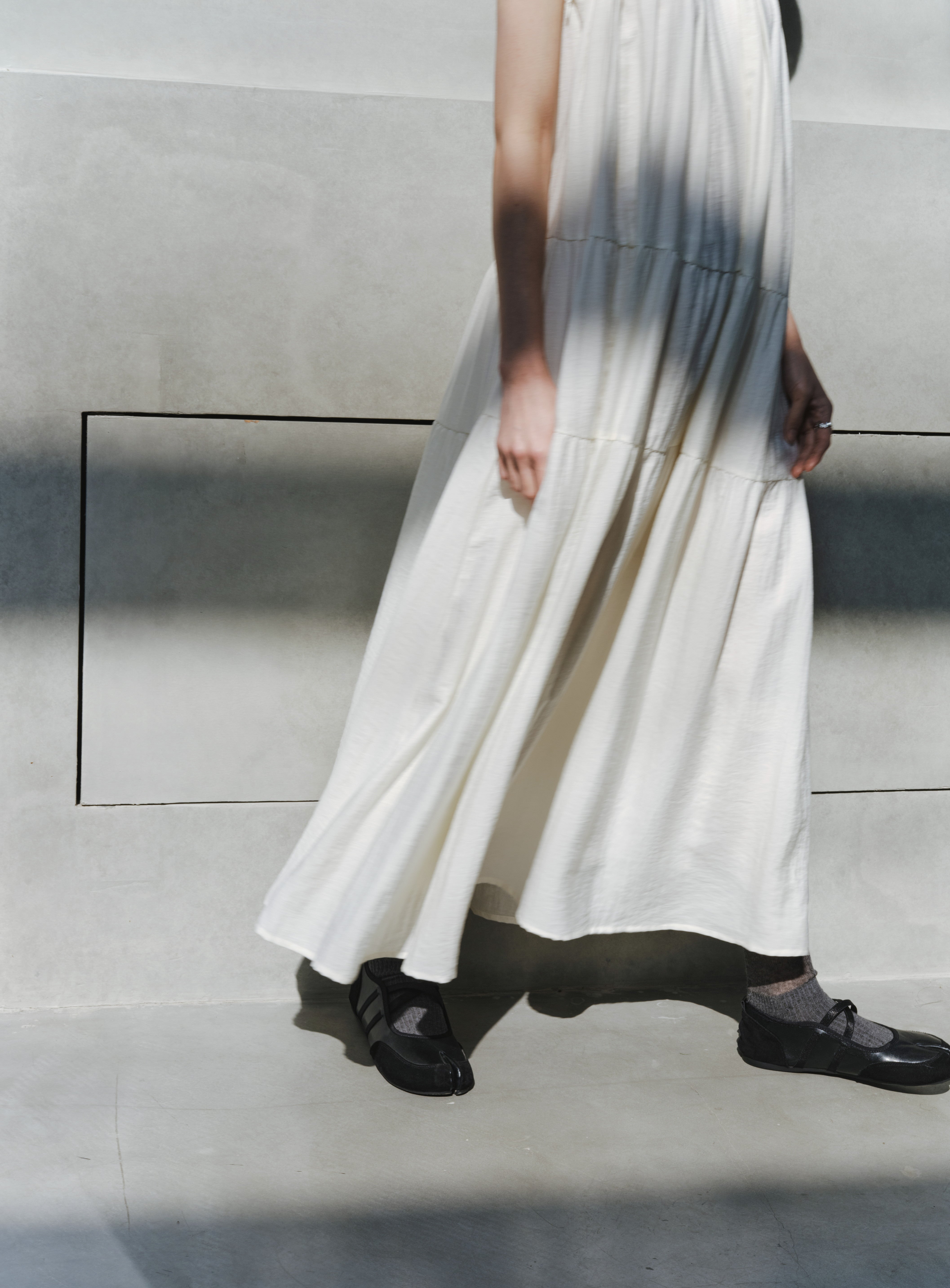 SOFT PLEAT HALTER DRESS