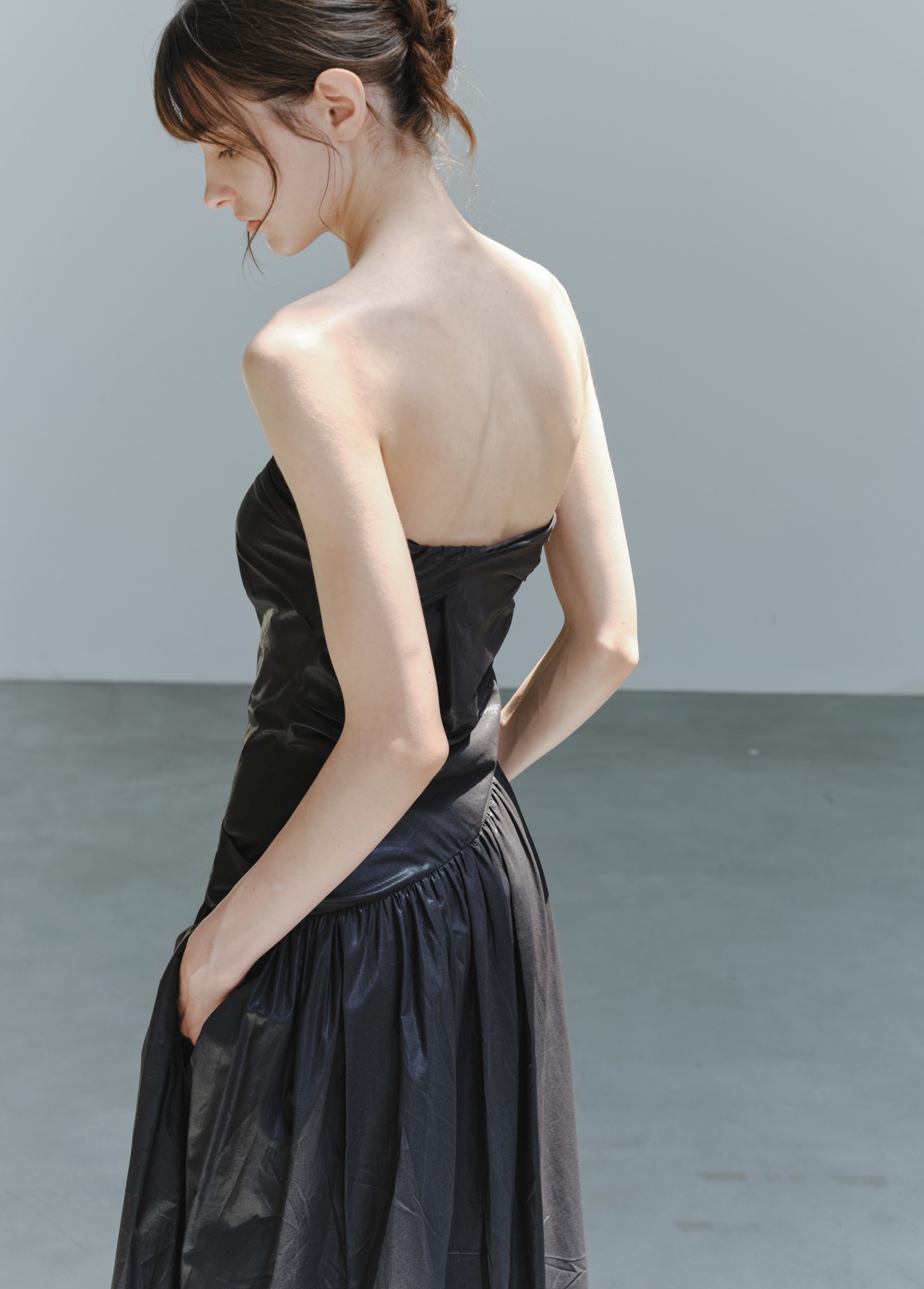 GATHER FIT GLOSS DRESS