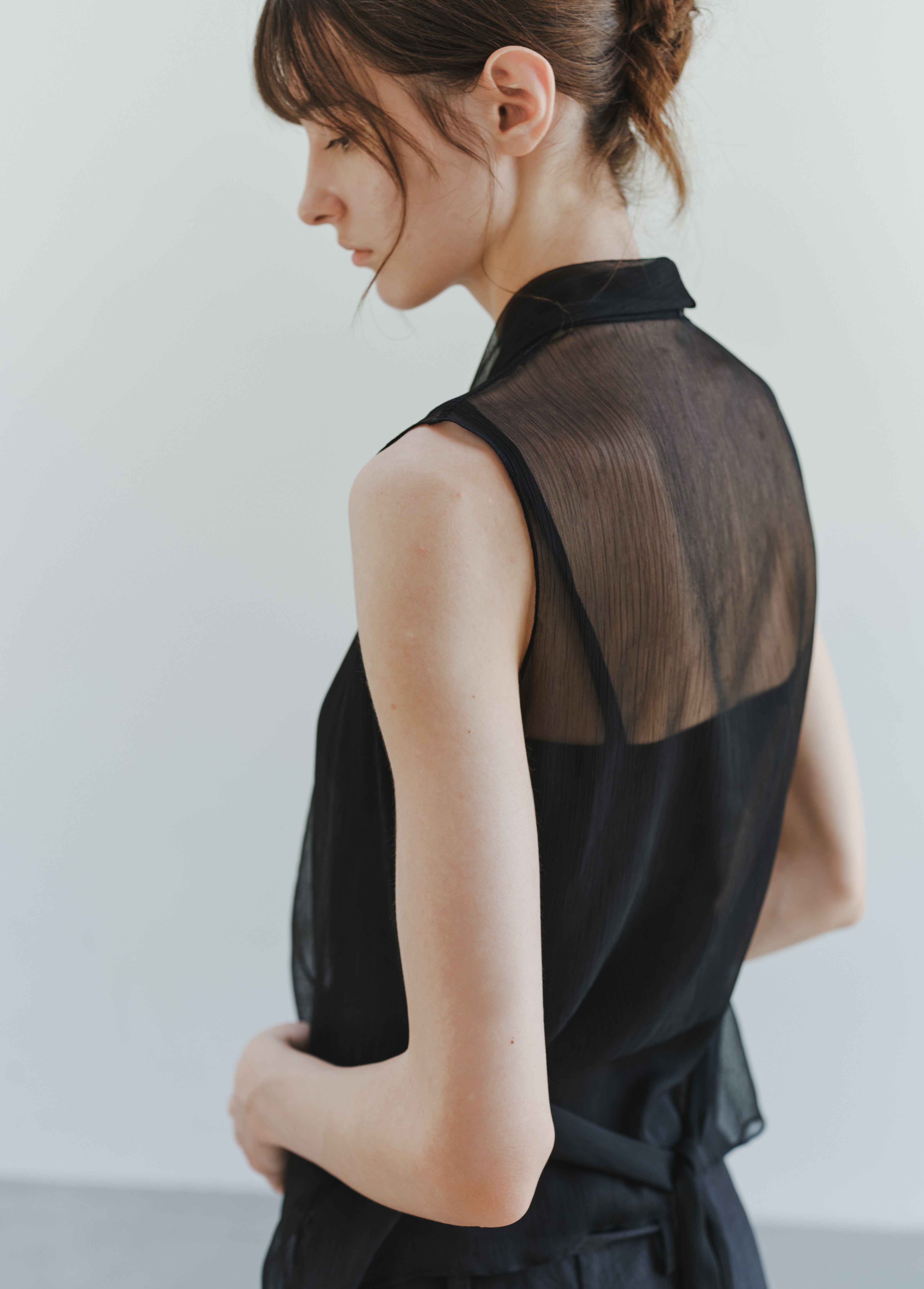 HALF SHEER CACHECOEUR BLOUSE