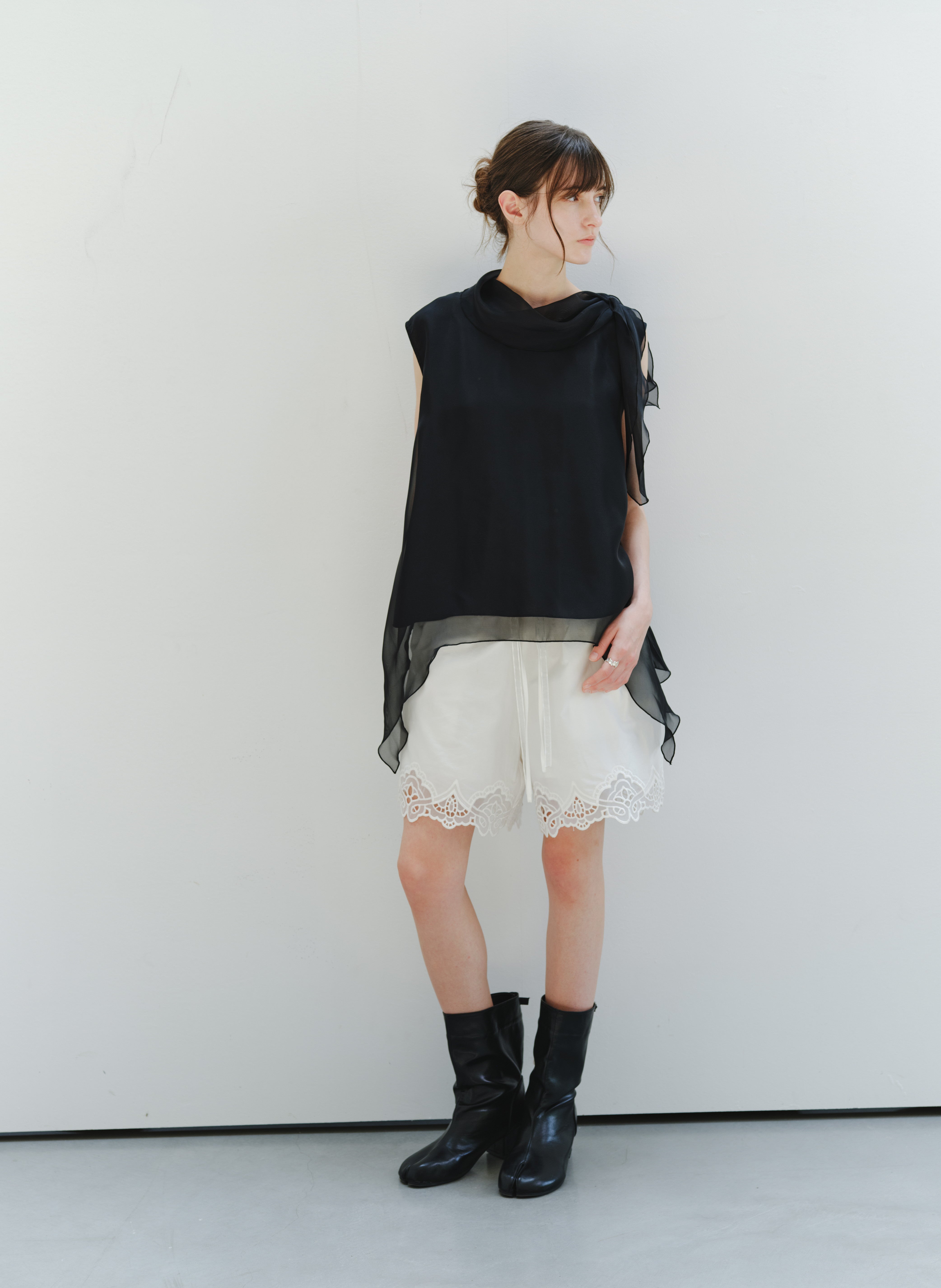 SHEER VEIL LAYERED BLOUSE