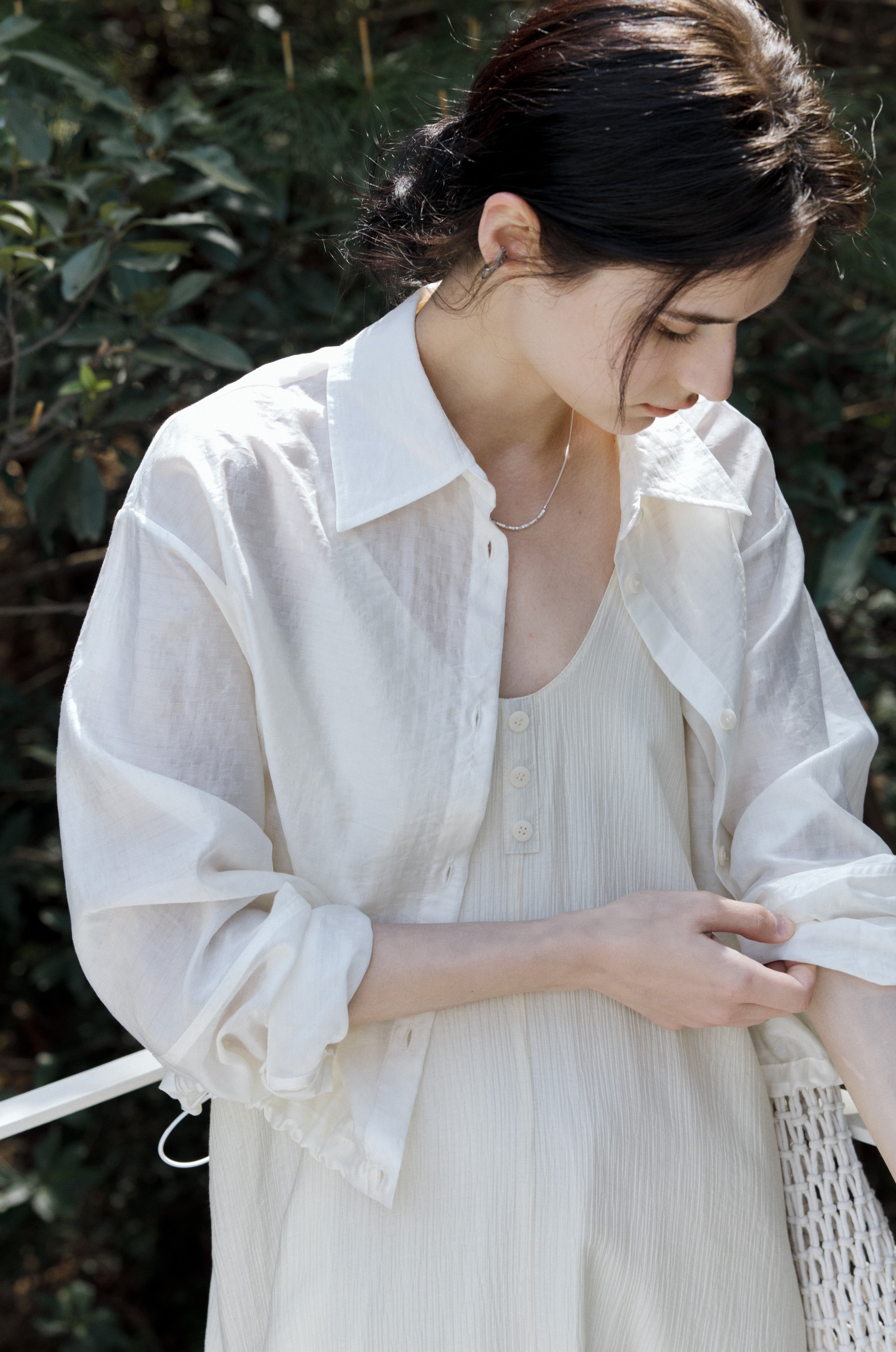AIRY SHEER COVER SHIRT / 에어리시아 커버 셔츠