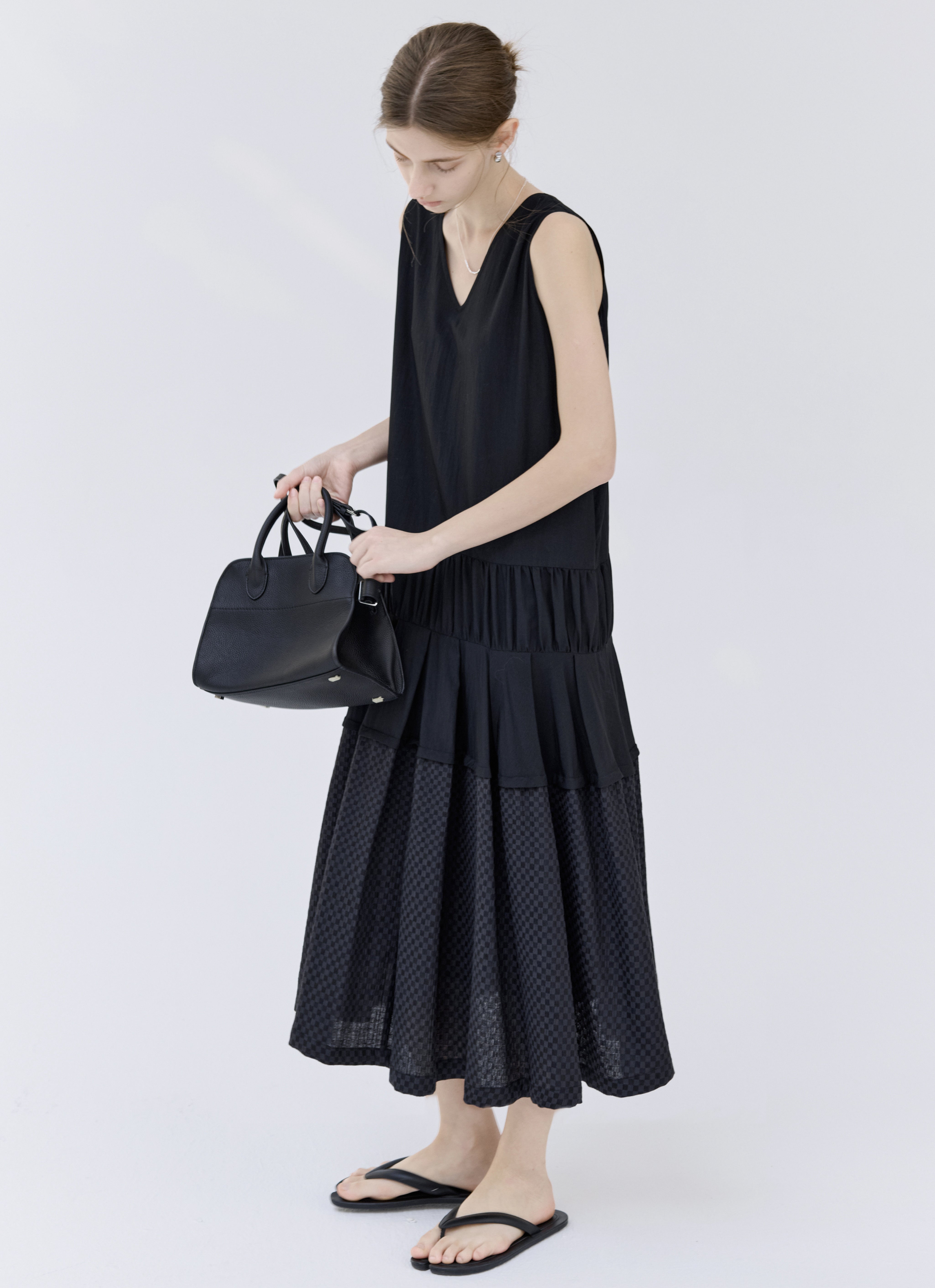 HEM EDGE TIERED DRESS / ヘムエッジティアードワンピース