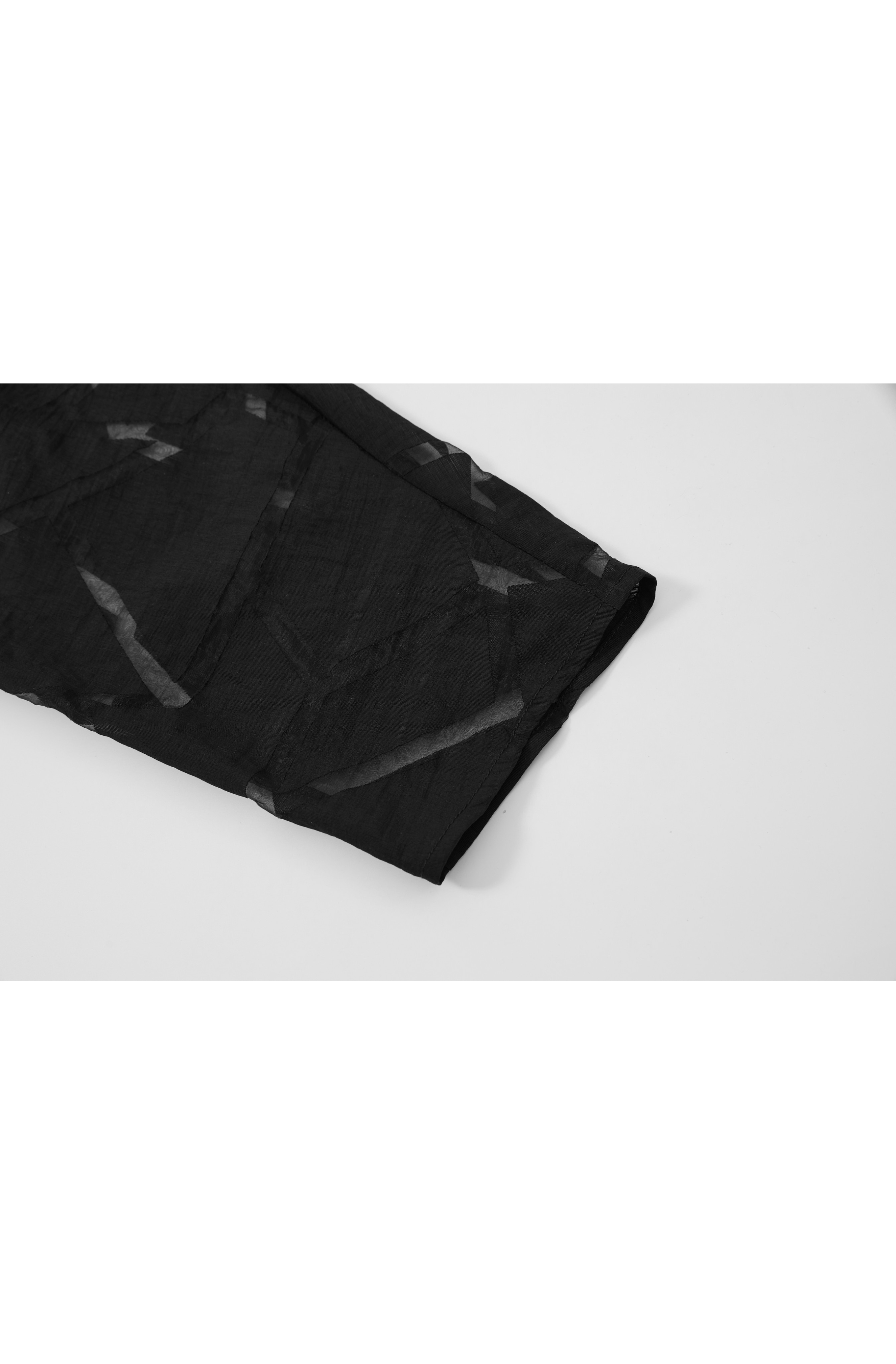 GEOMETRIC SHEER LIGHT JACKET