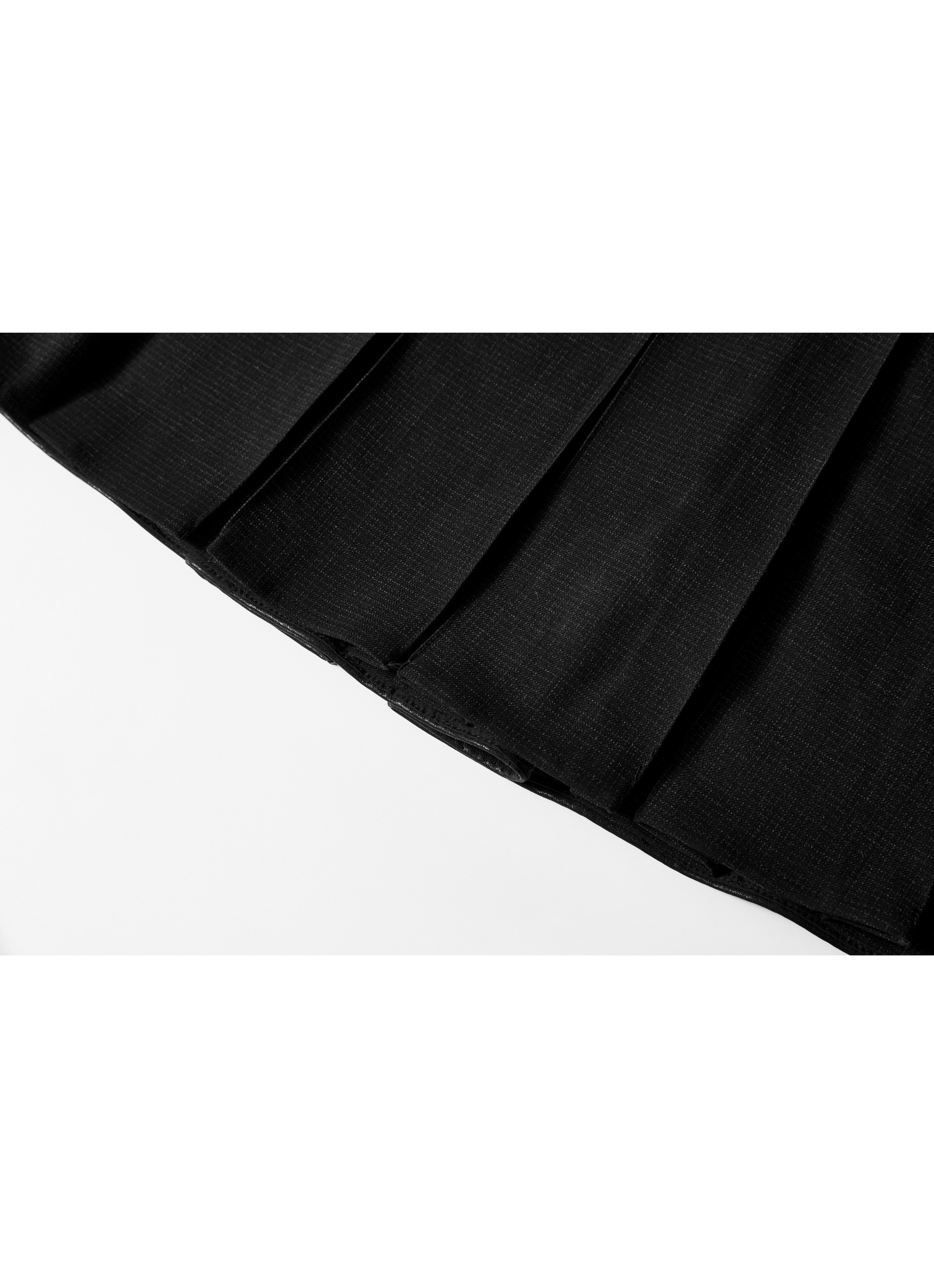 BACK LEATHER PLEATED SKIRT