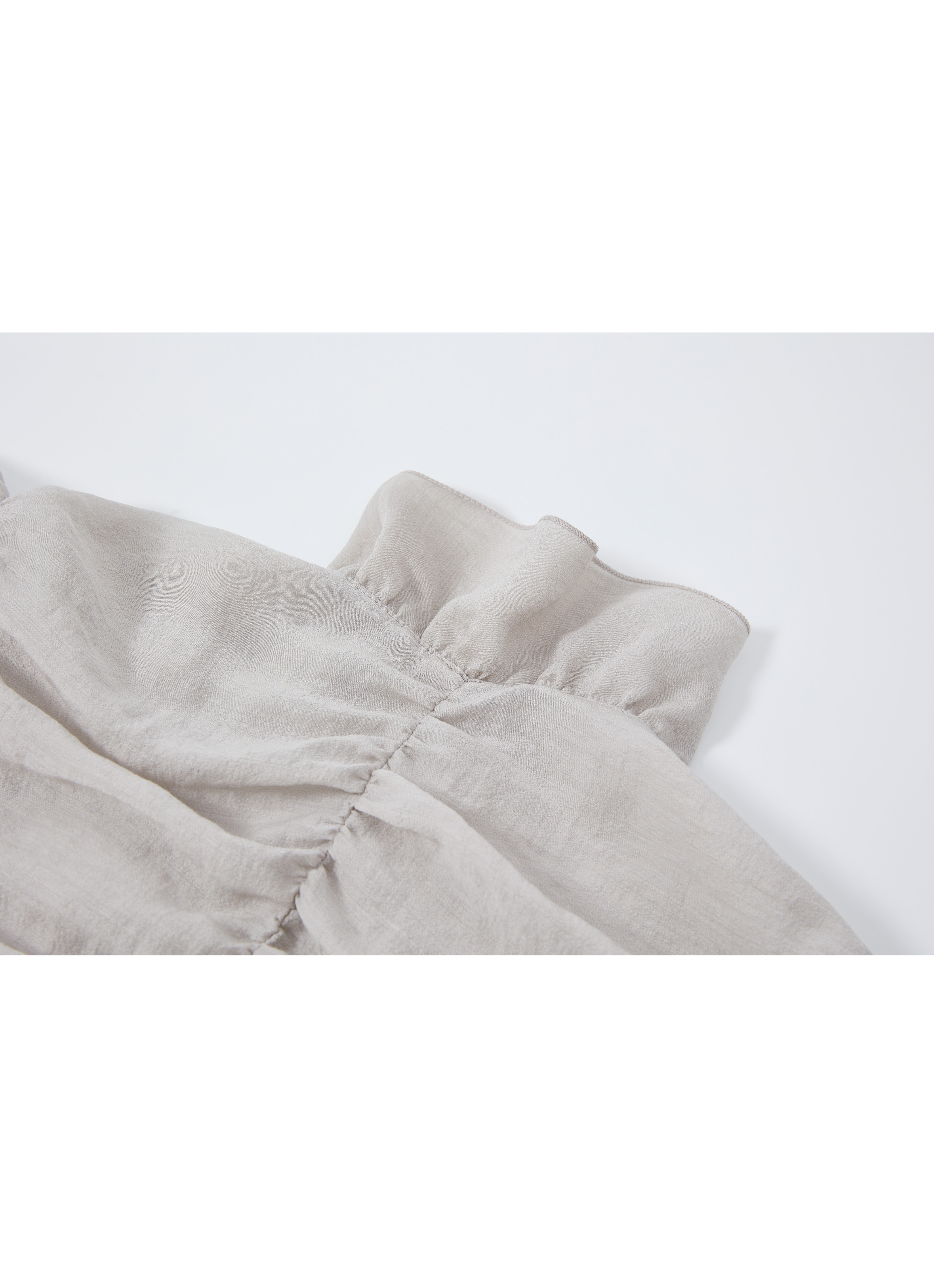 FRILL GATHER DRAPE BLOUSON / 프릴 개더 드레이프 블라우스