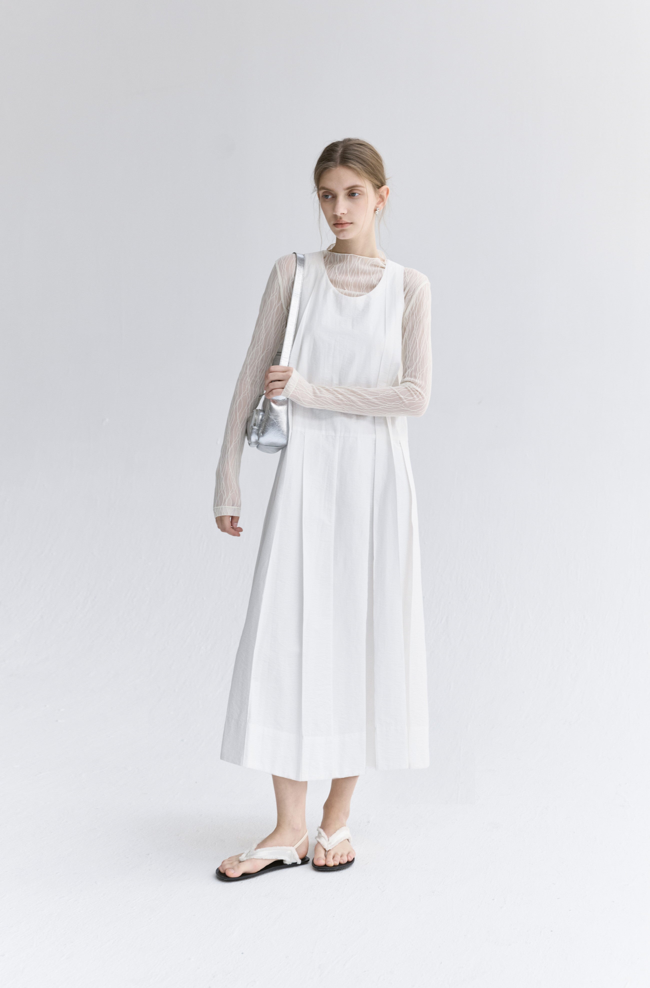 PLEATED SENSE NATURAL DRESS / プリーツセンスナチュラルワンピース