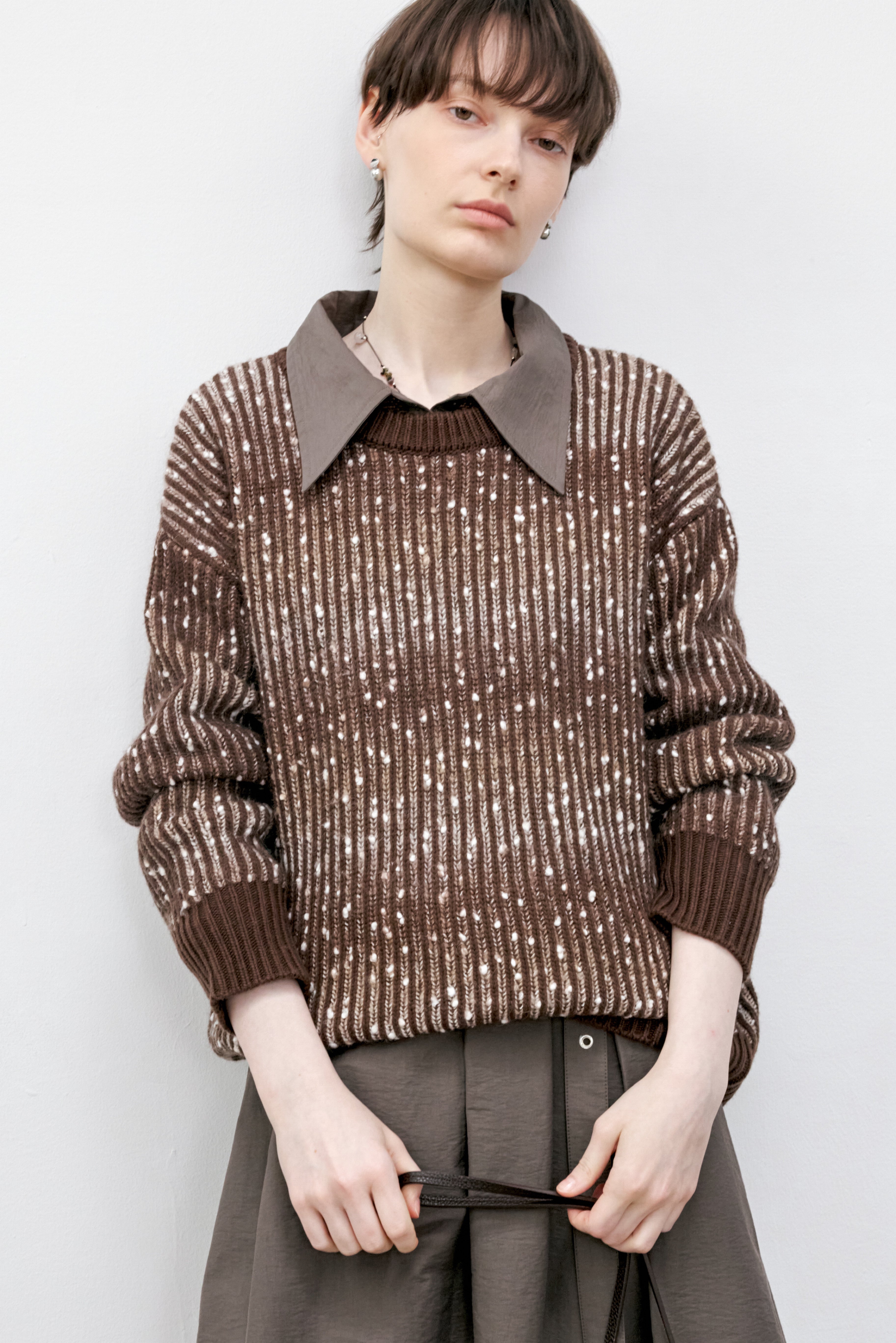 SNOW DOT BROWN SWEATER / スノードットブラウンセーター