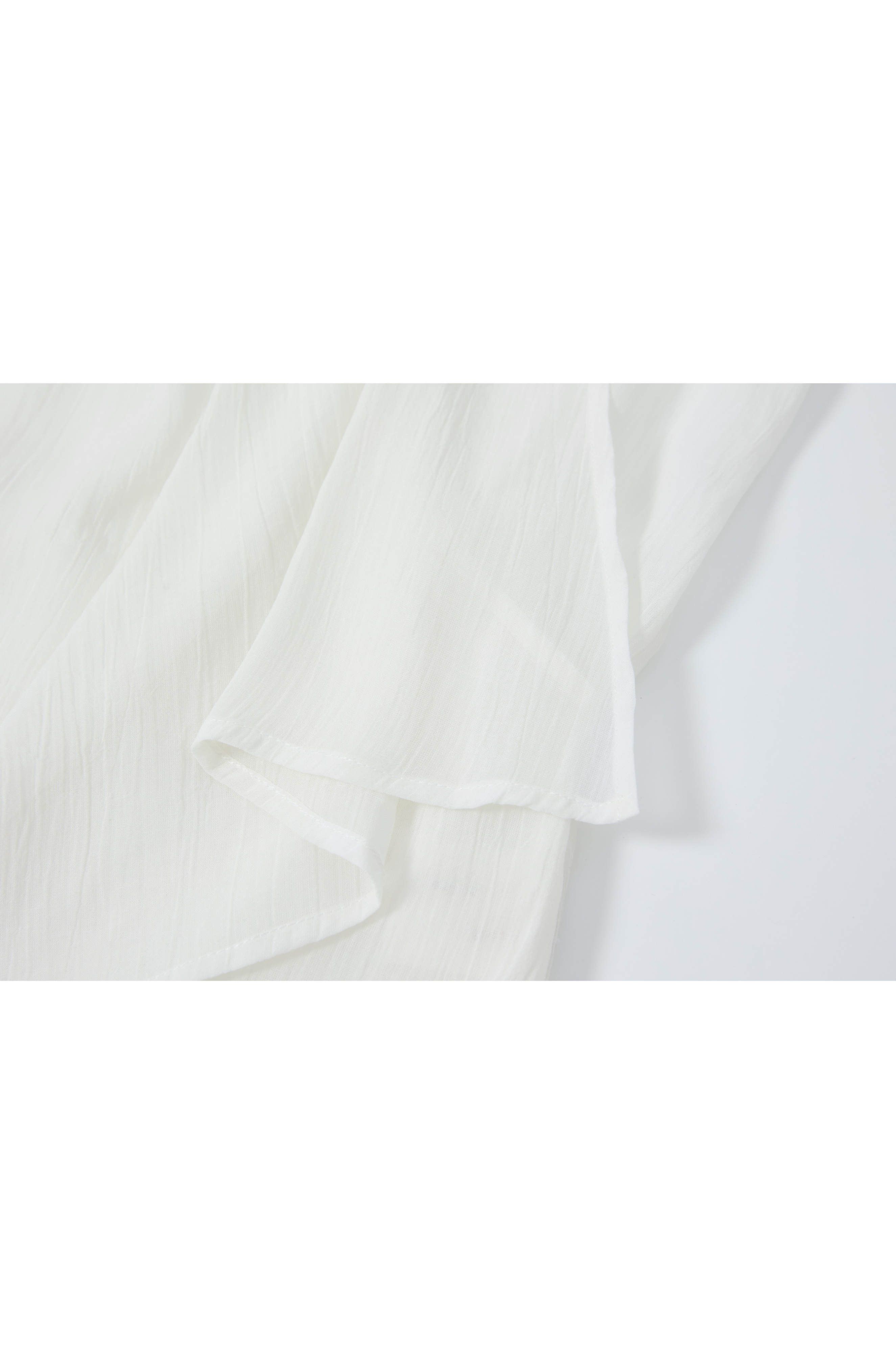LAYER FRILL CHIFFON BLOUSE