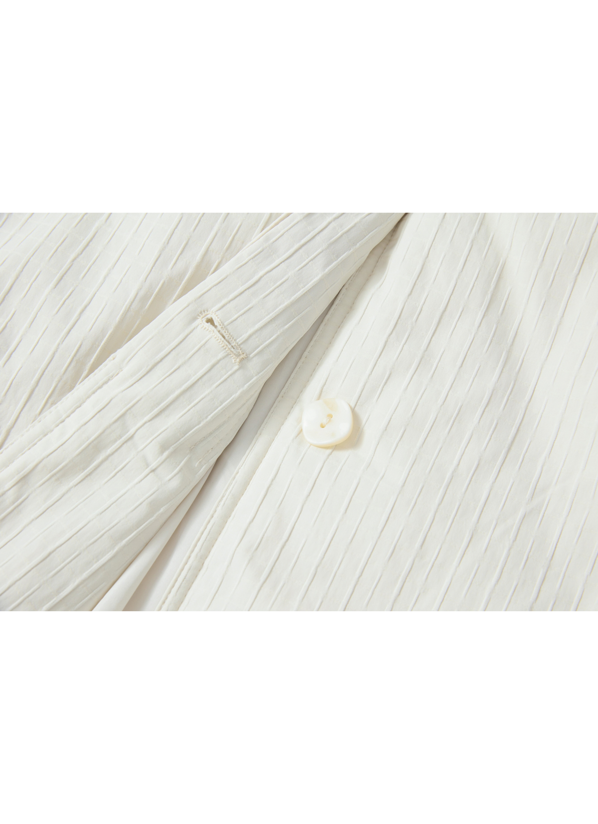 QUILTED TEXTURE WARM TRENCH