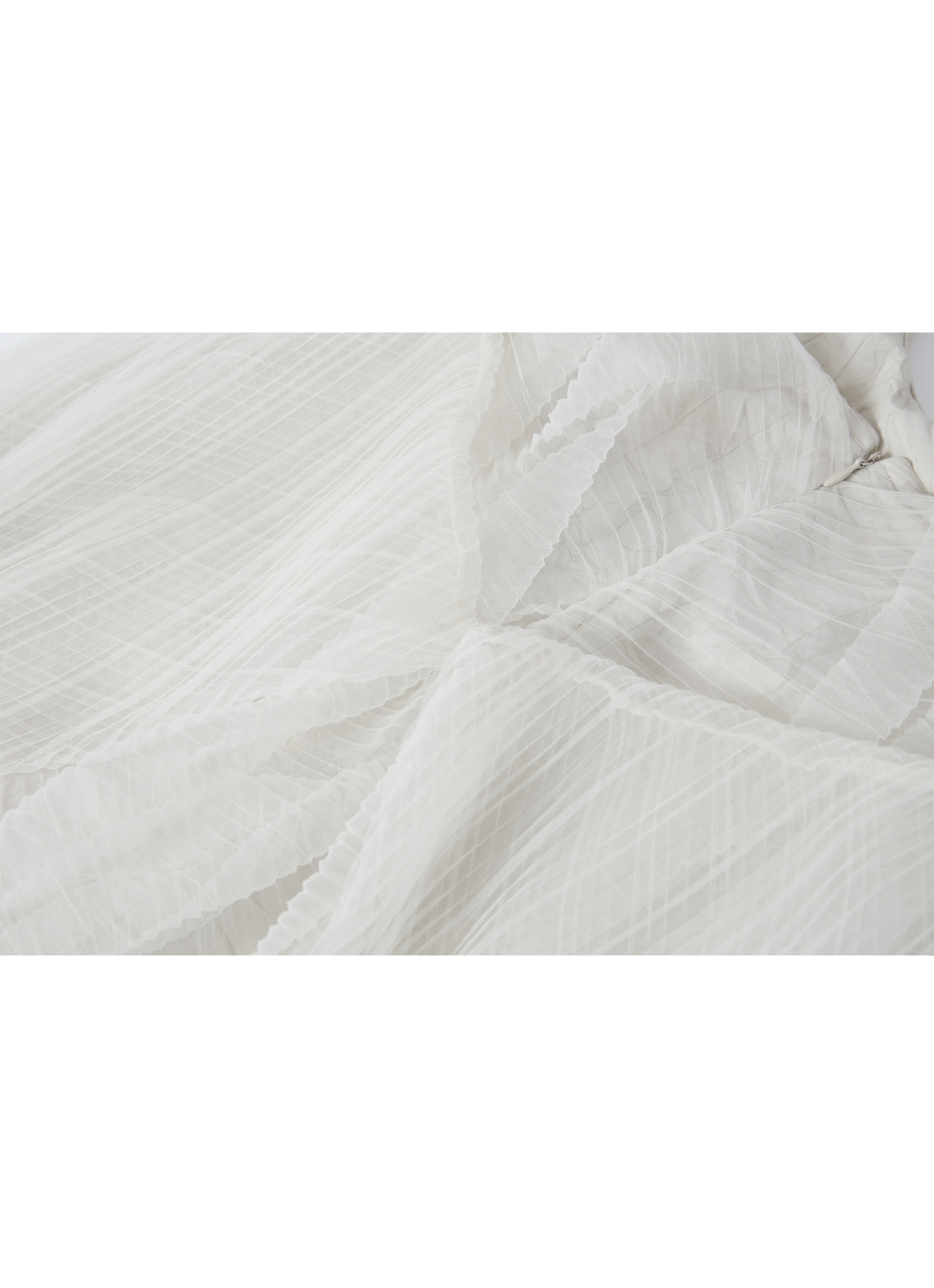 TULLE LAYERED VOLUME DRESS