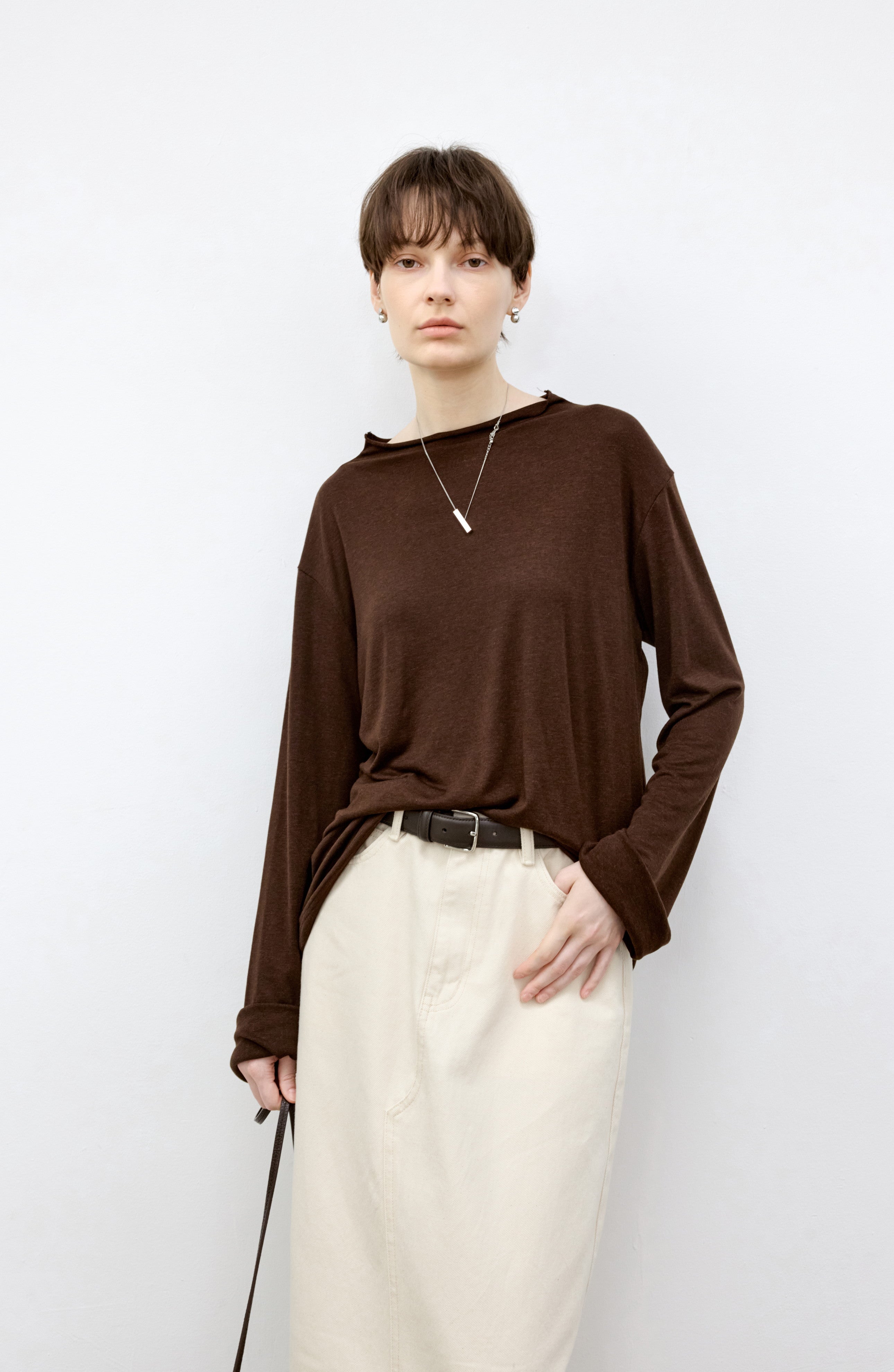 BOAT NECK DRAPE TOP