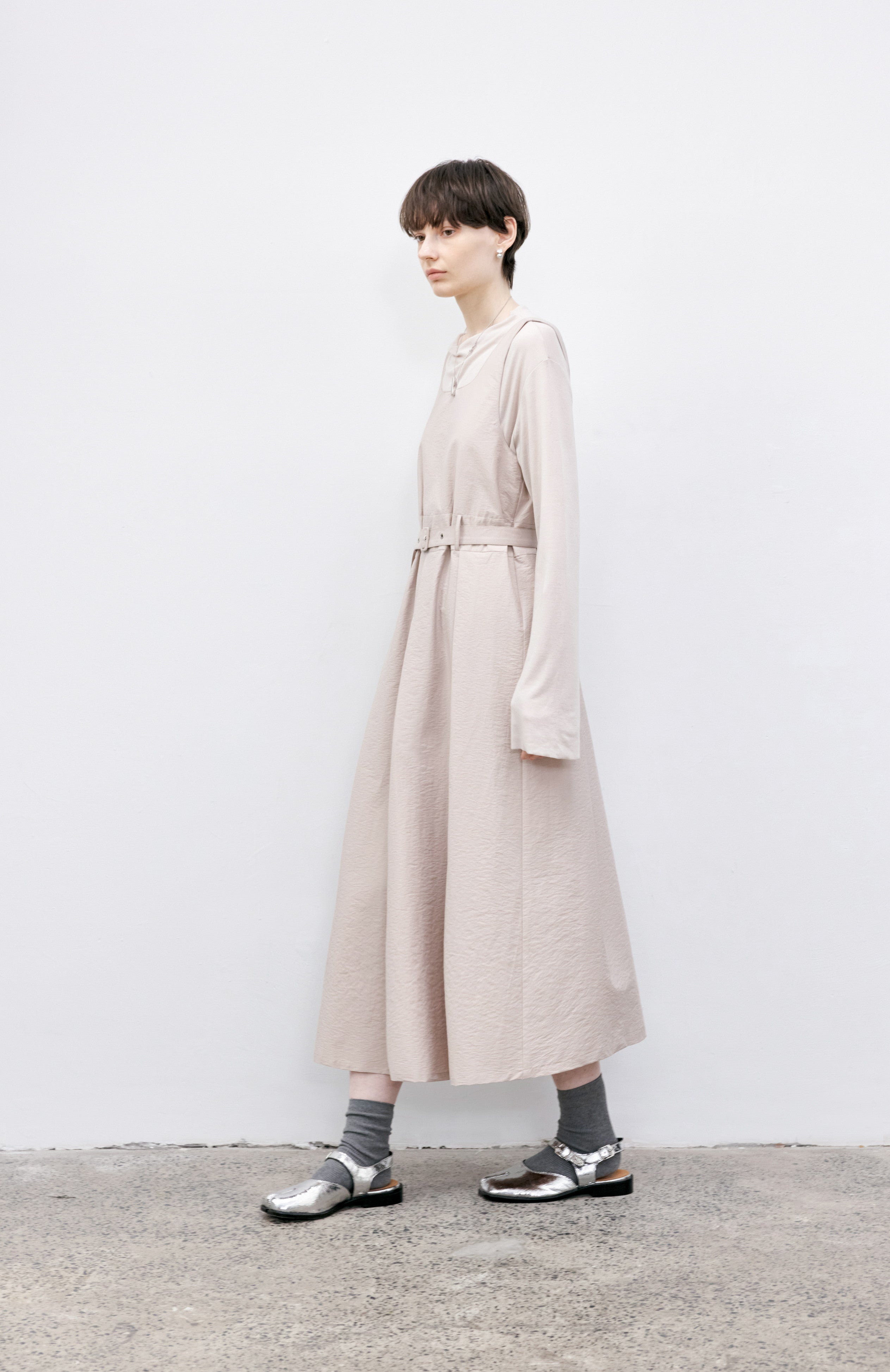 BELT MARK CLASSICAL DRESS / ベルトマーククラシカルワンピース