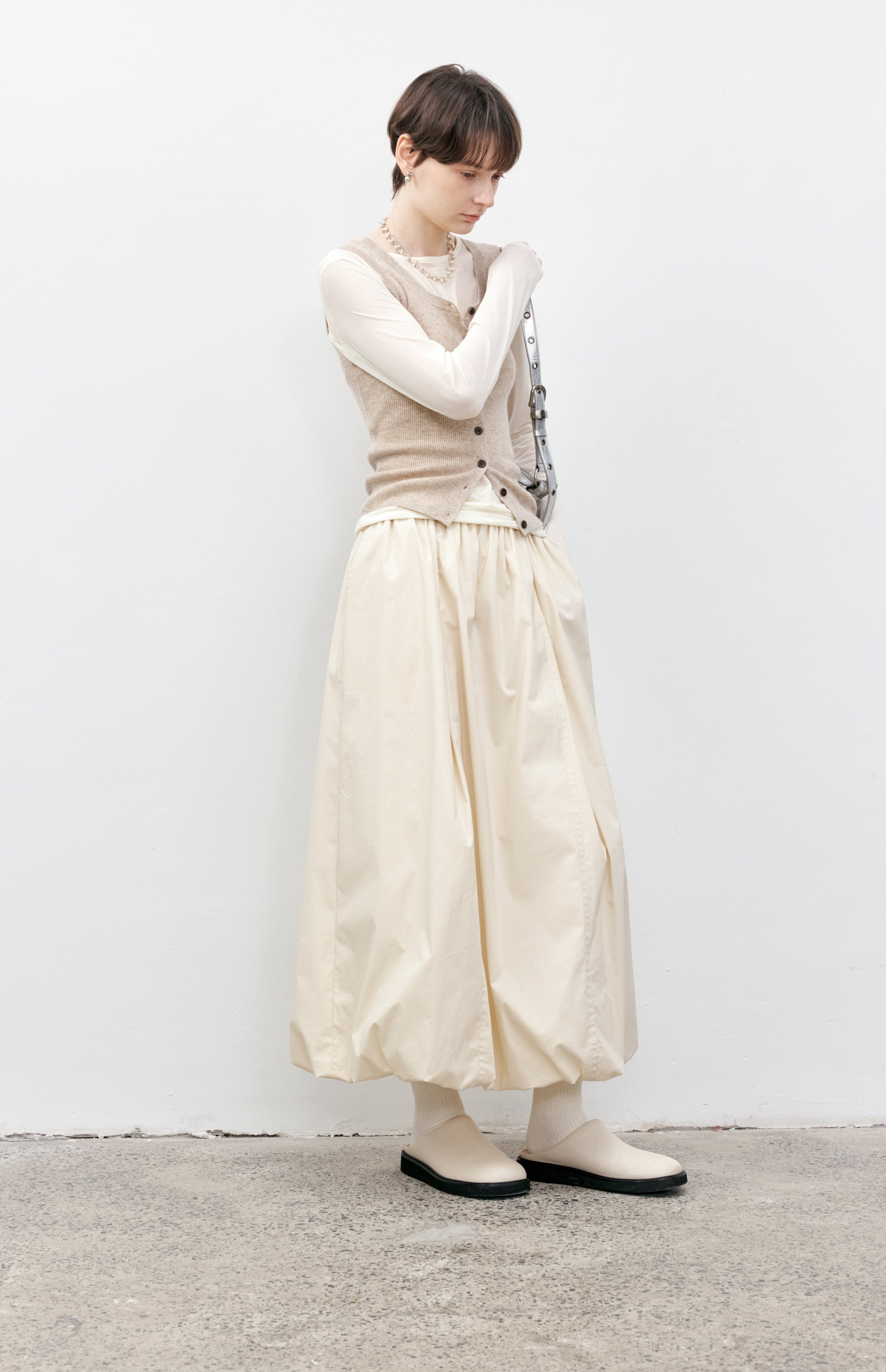 HEM BALLOON PLEAT SKIRT / ヘムバルーンプリーツスカート