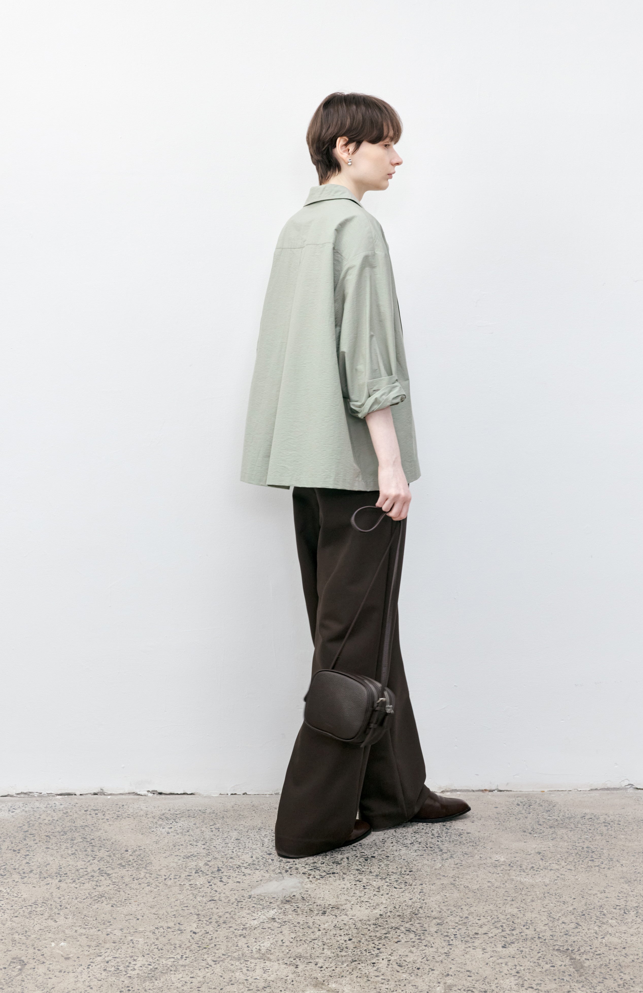 BASIC DRAPE STRAIGHT PANTS