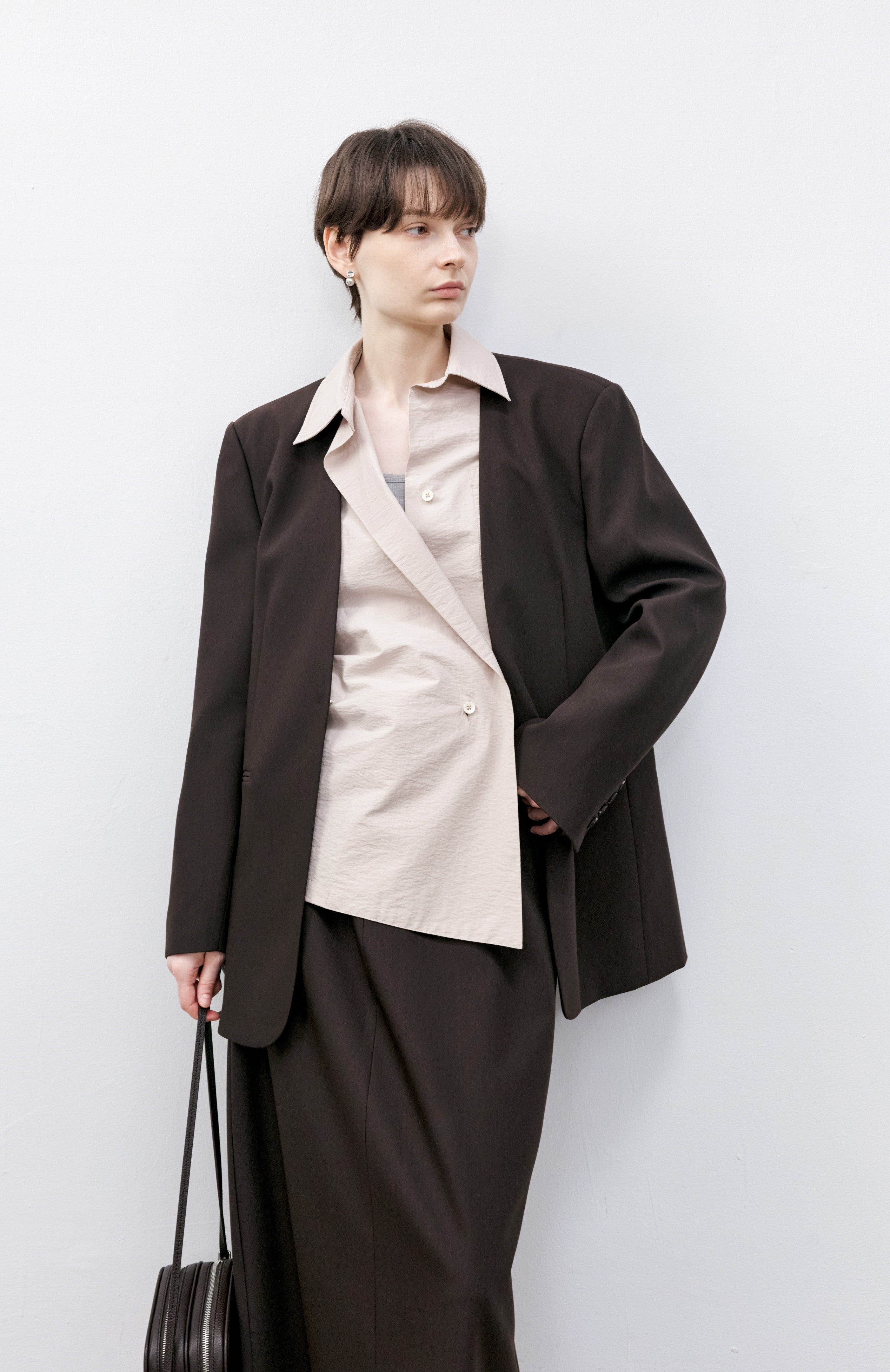 ASYMMETRIC WRINKLE COLOR SHIRT / アシンメトリーリンクルカラーシャツ