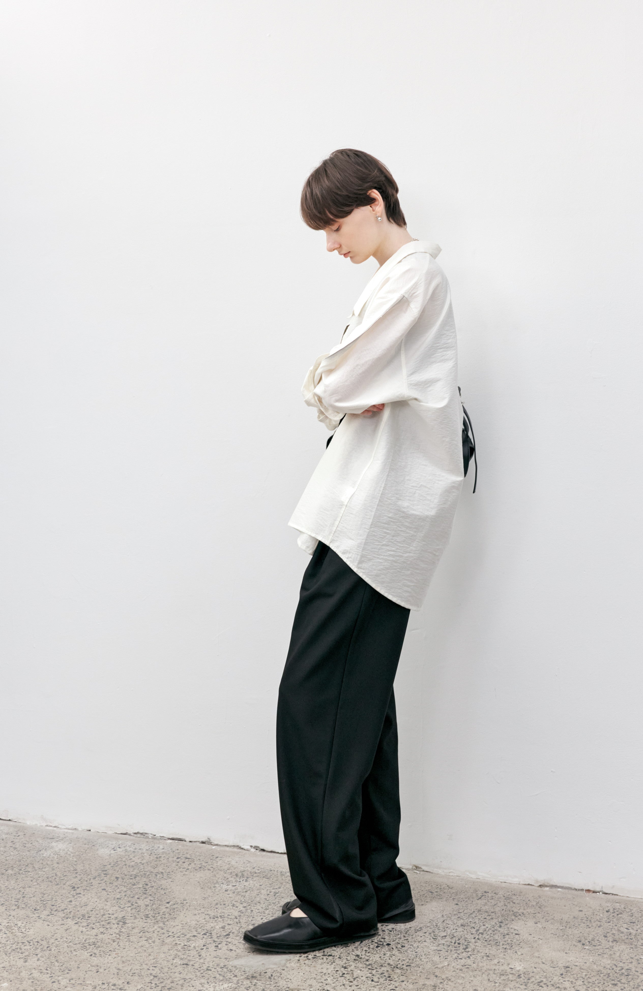 BASIC DRAPE STRAIGHT PANTS