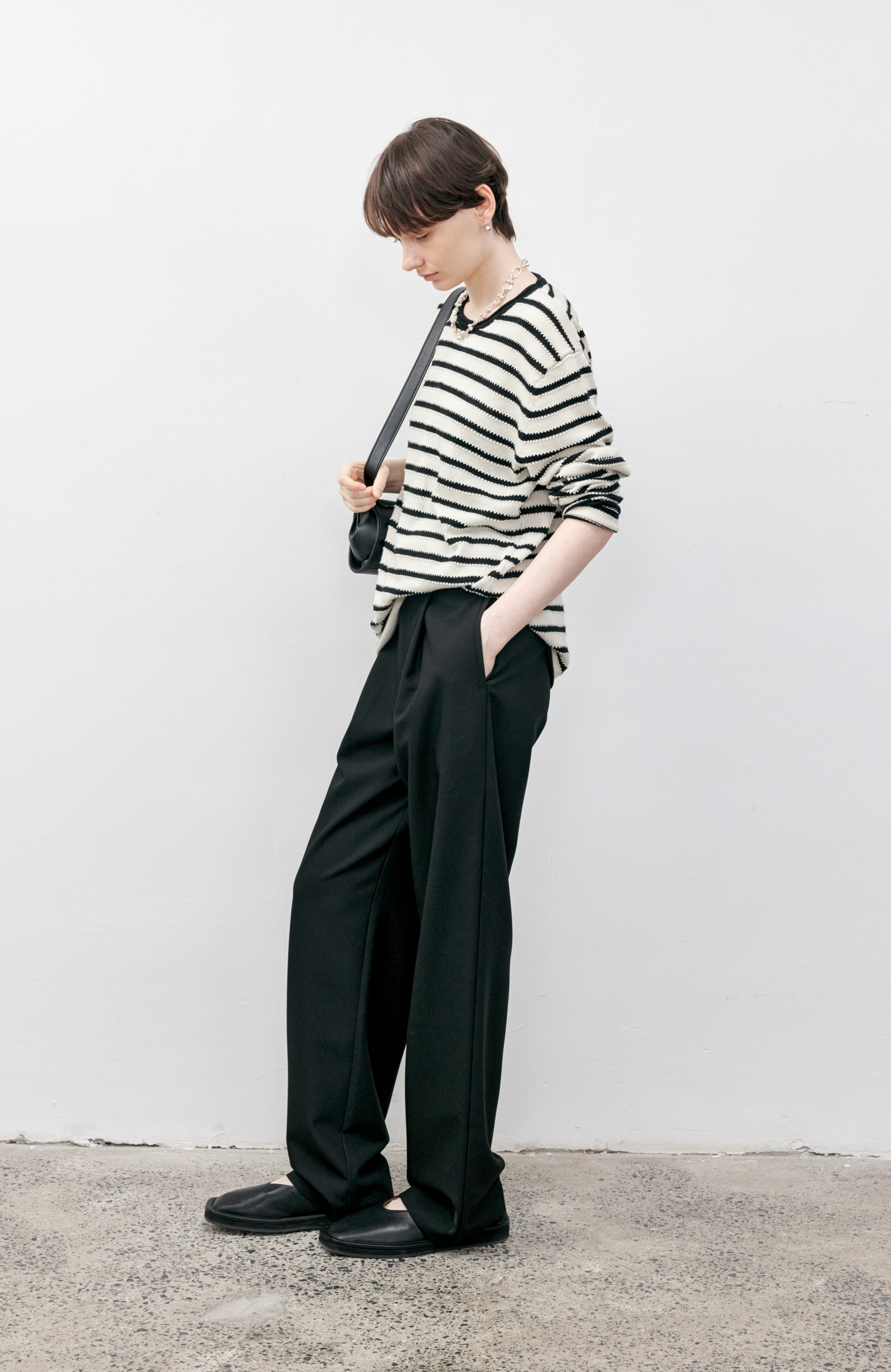 BASIC DRAPE STRAIGHT PANTS