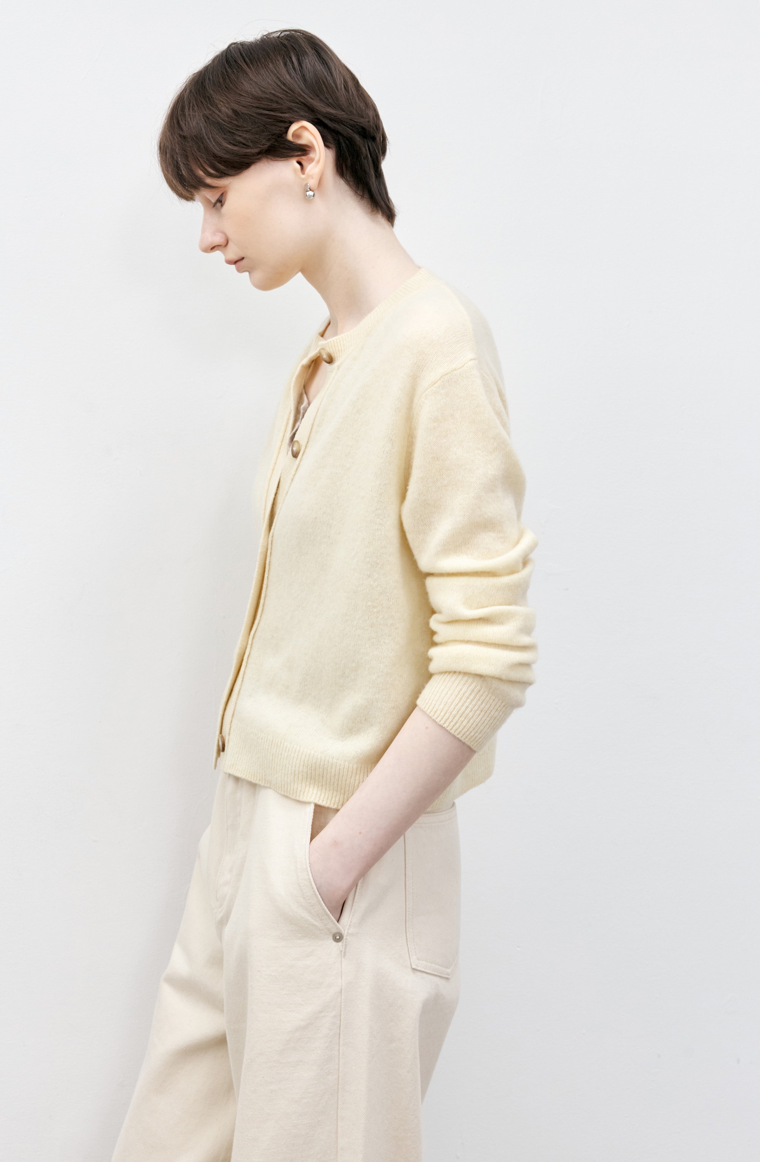 BASIC SOFT WOOL CARDIGAN / ベーシックソフトウールカーディガン