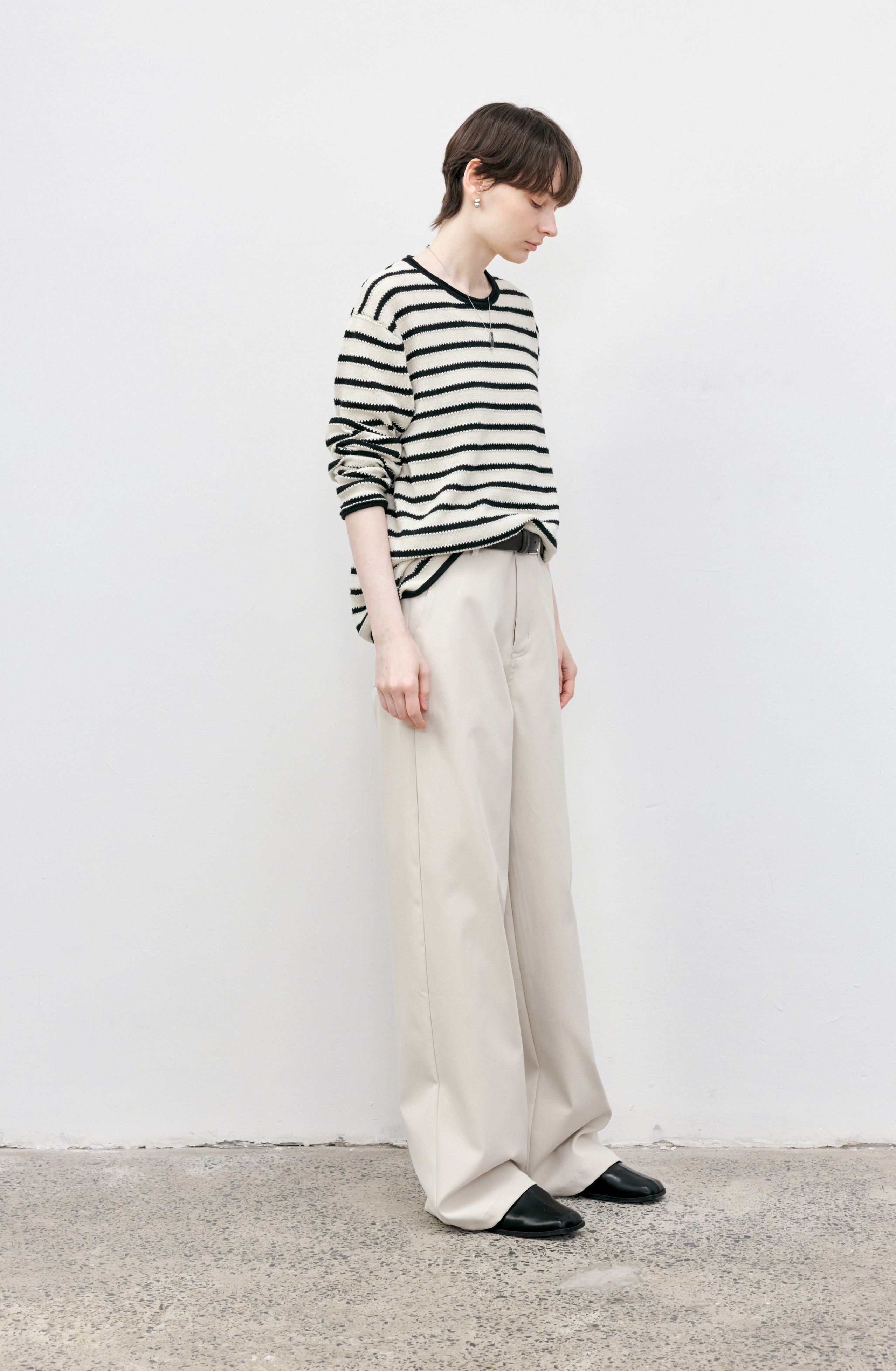 WHITE LOOSE SOFT PANTS / ホワイトルーズソフトパンツ