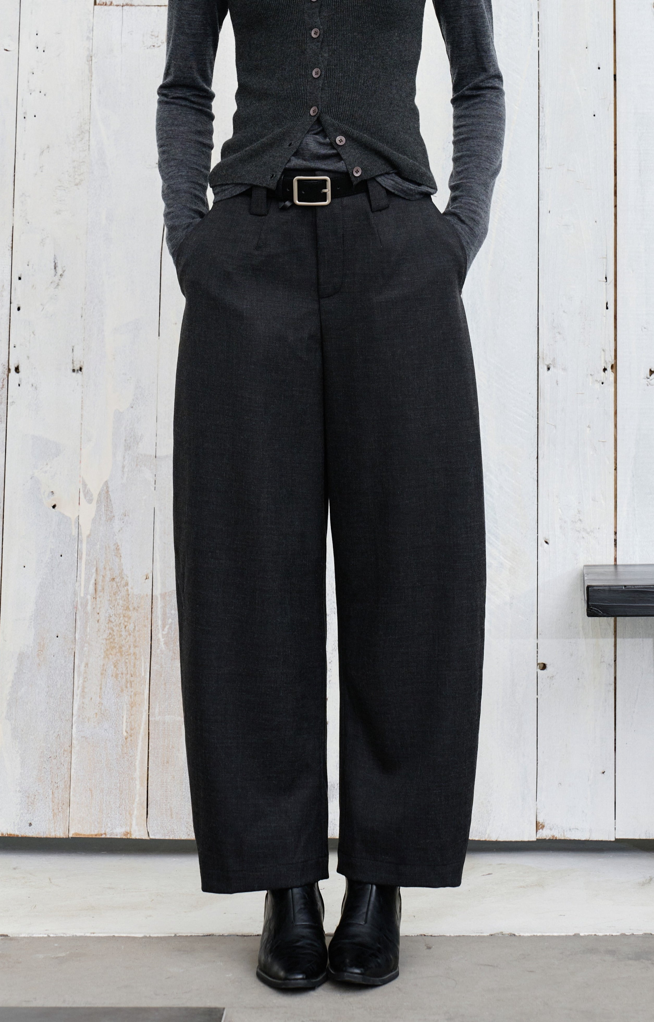 WIDE LEG CROPPED PANTS / ワイドレッグクロップドパンツ
