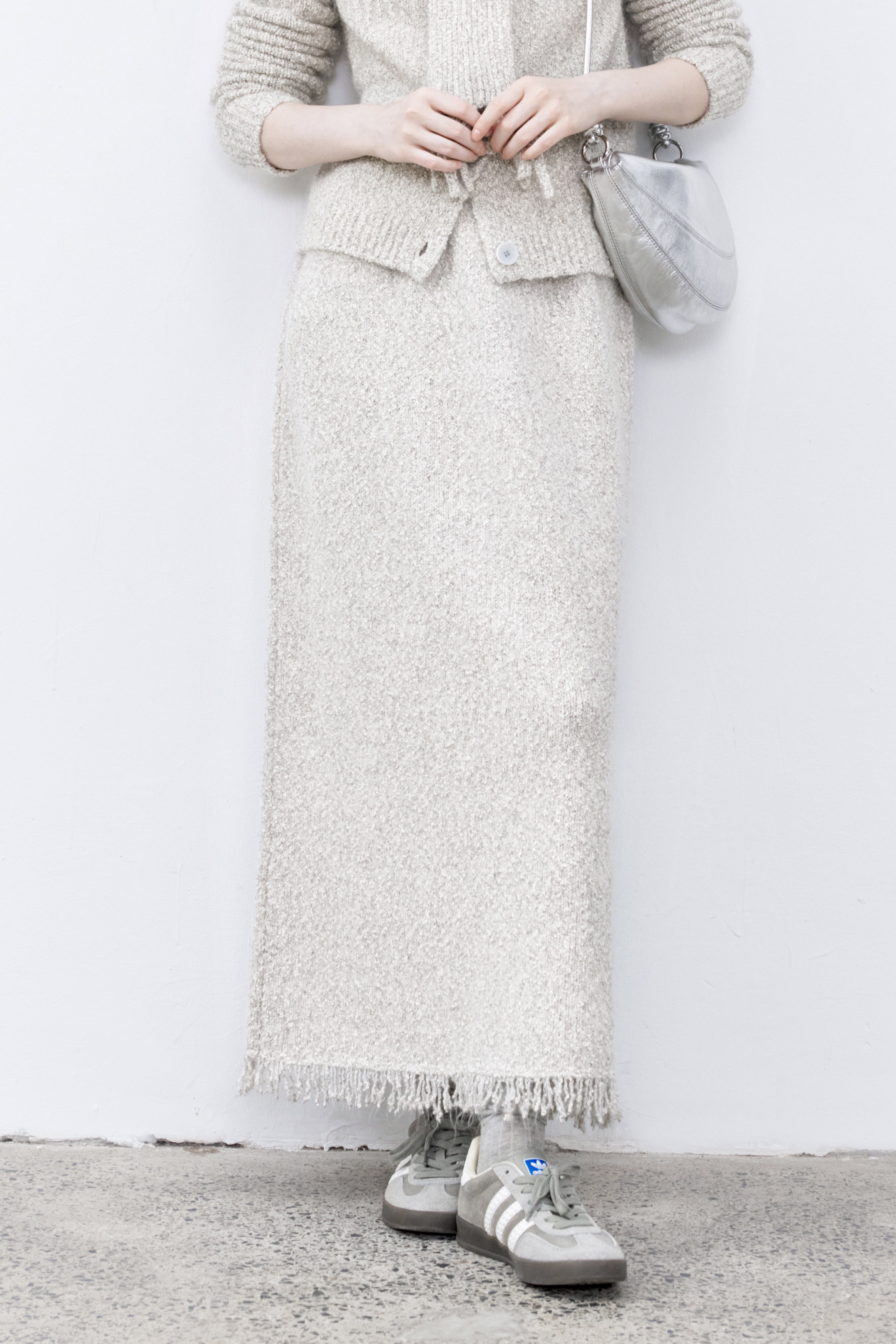 SNOW DOT FRINGE SKIRT