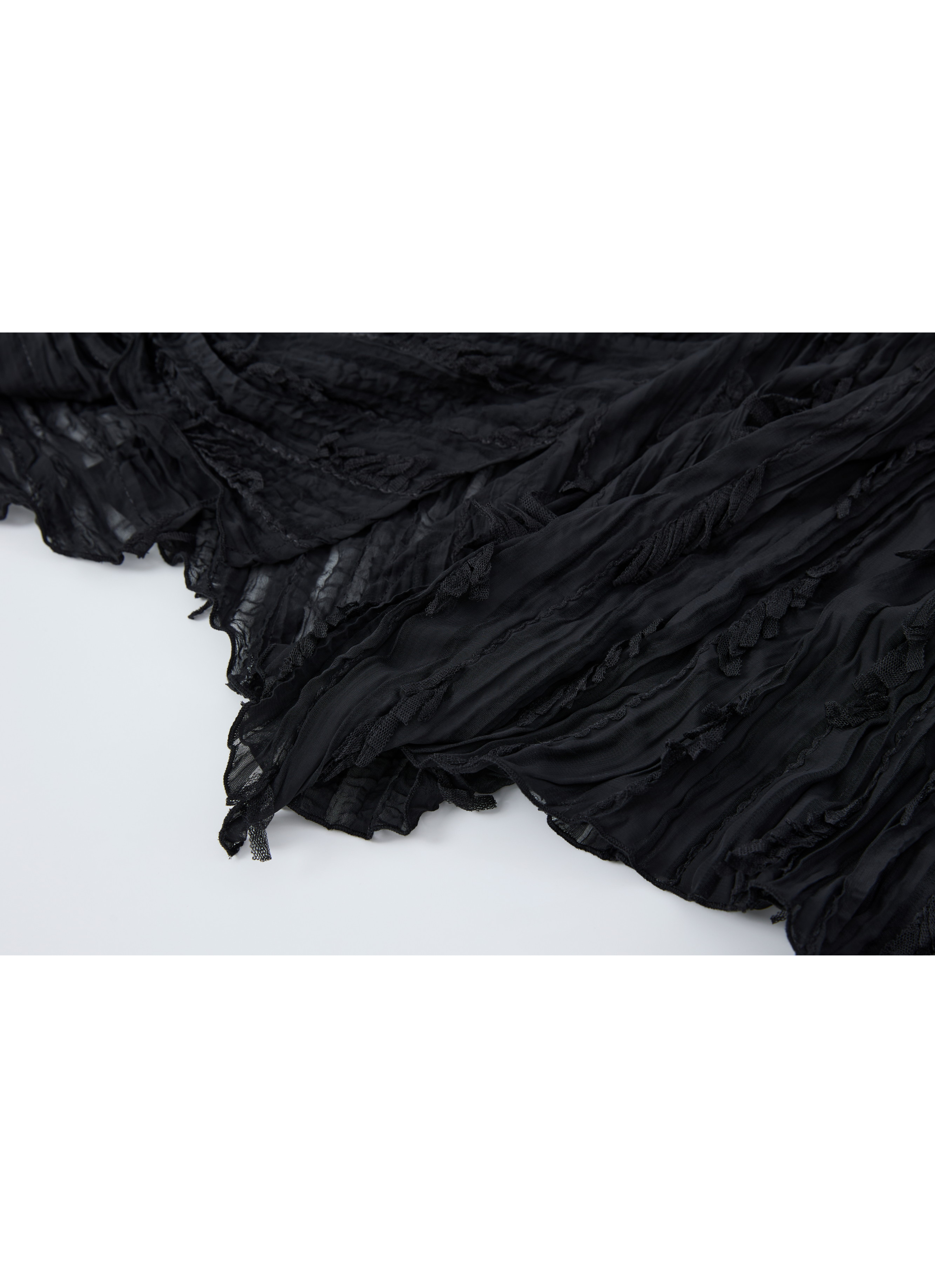 FEATHER TOUCH DESIGN SKIRT