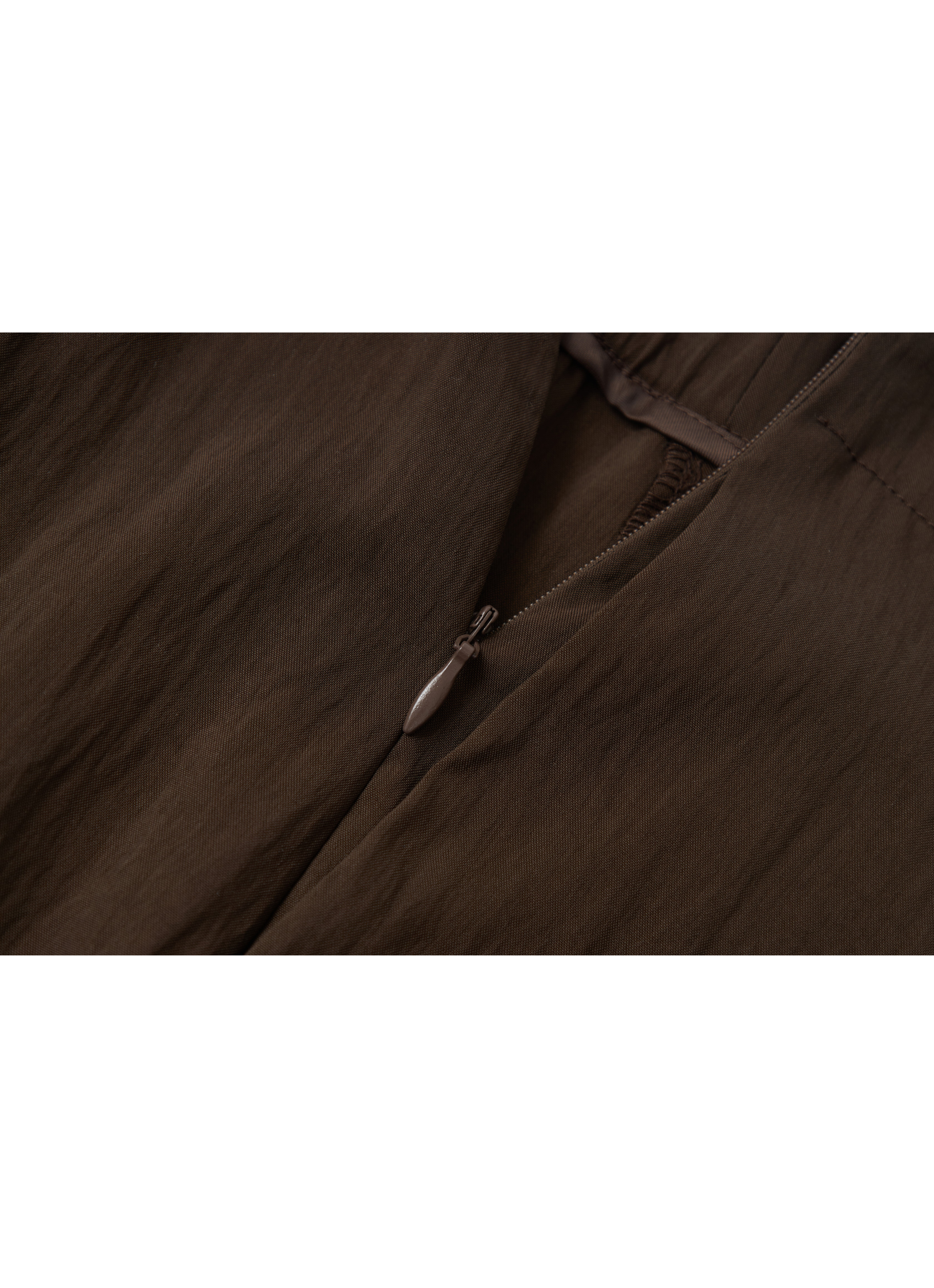 PLEATS WAIST DRAPE PANTS / 플리츠 웨스트 드레이프 팬츠