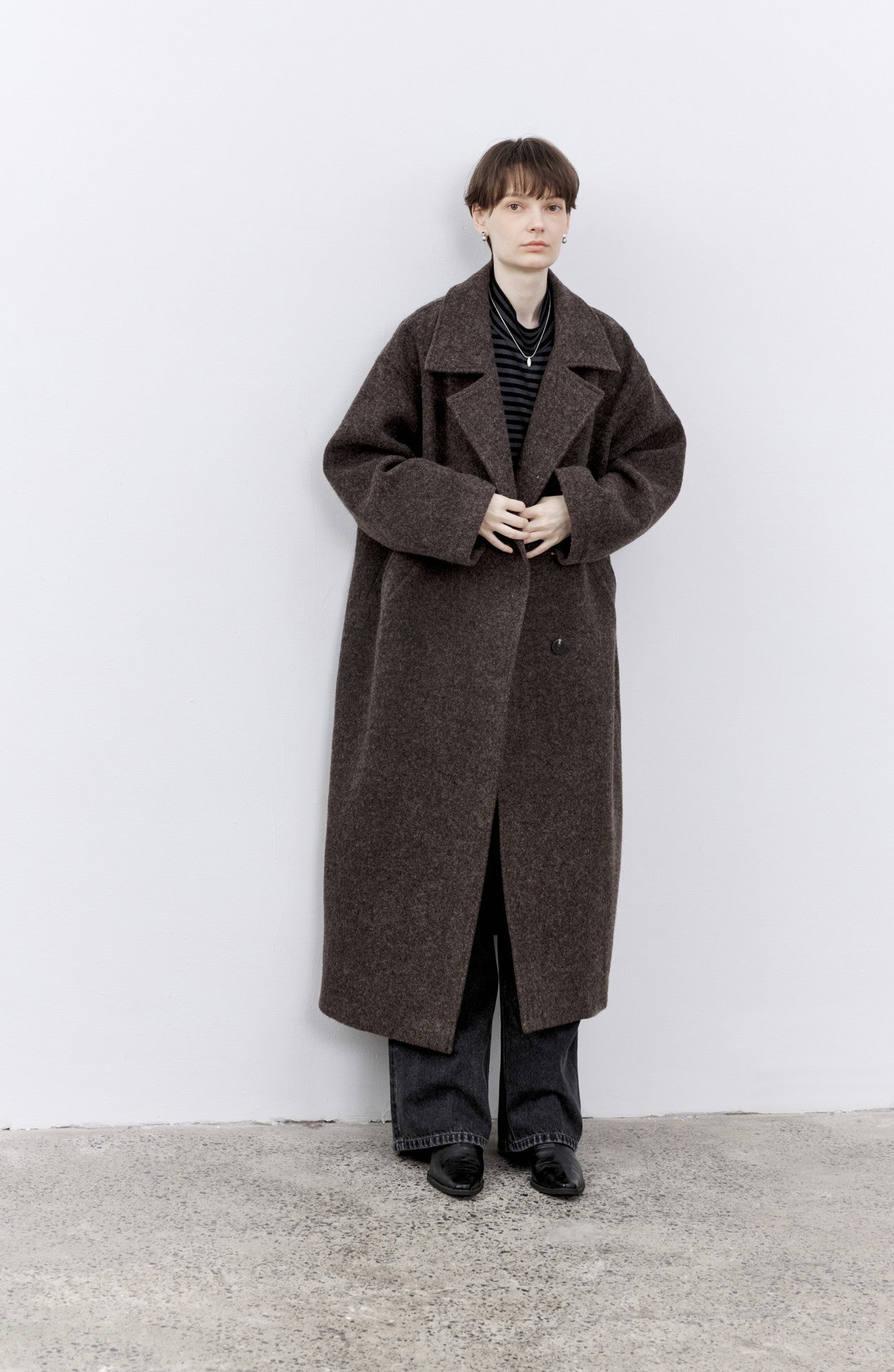 DUSTY LAPEL WOOL COAT