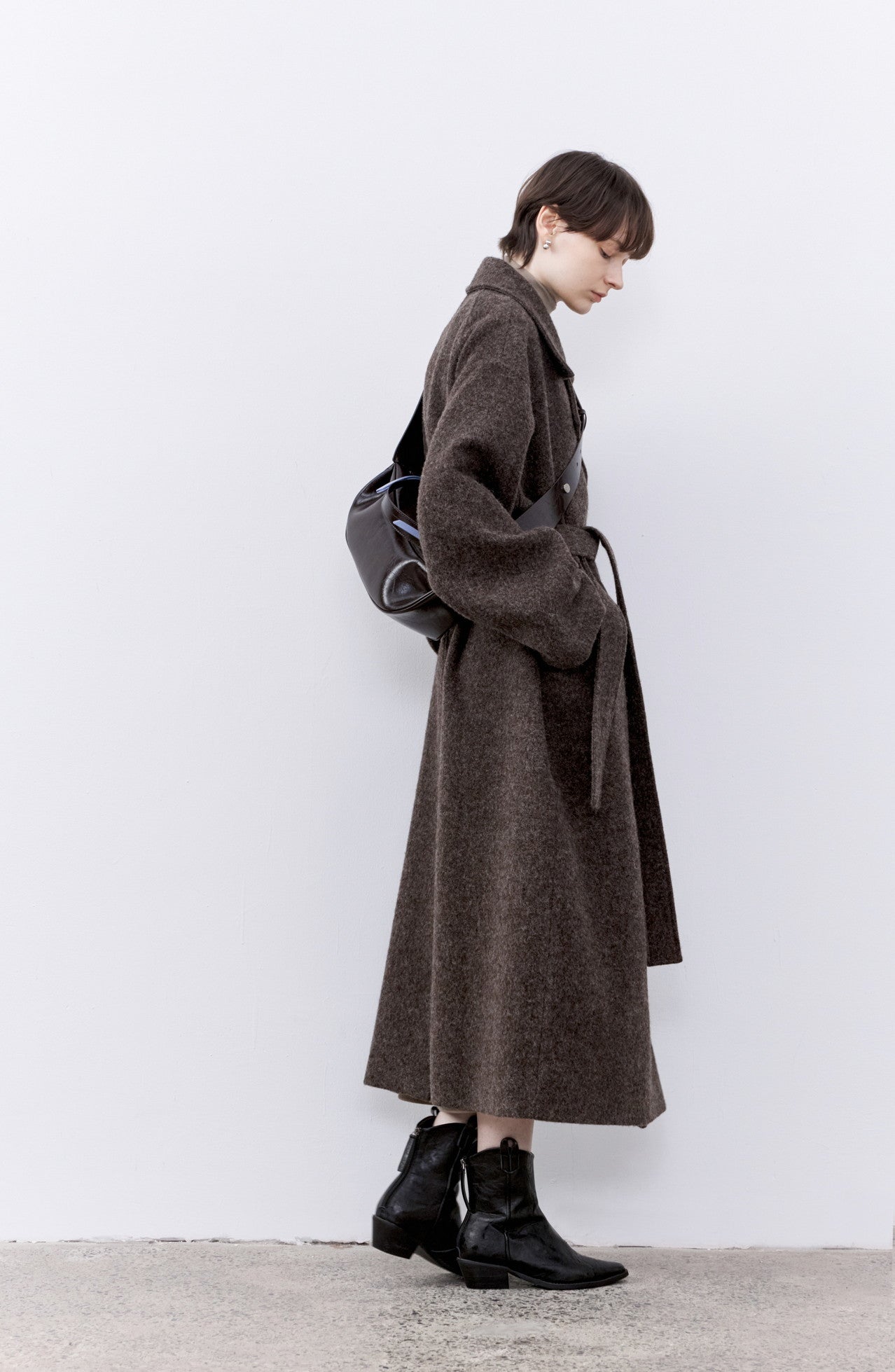 DUSTY LAPEL WOOL COAT