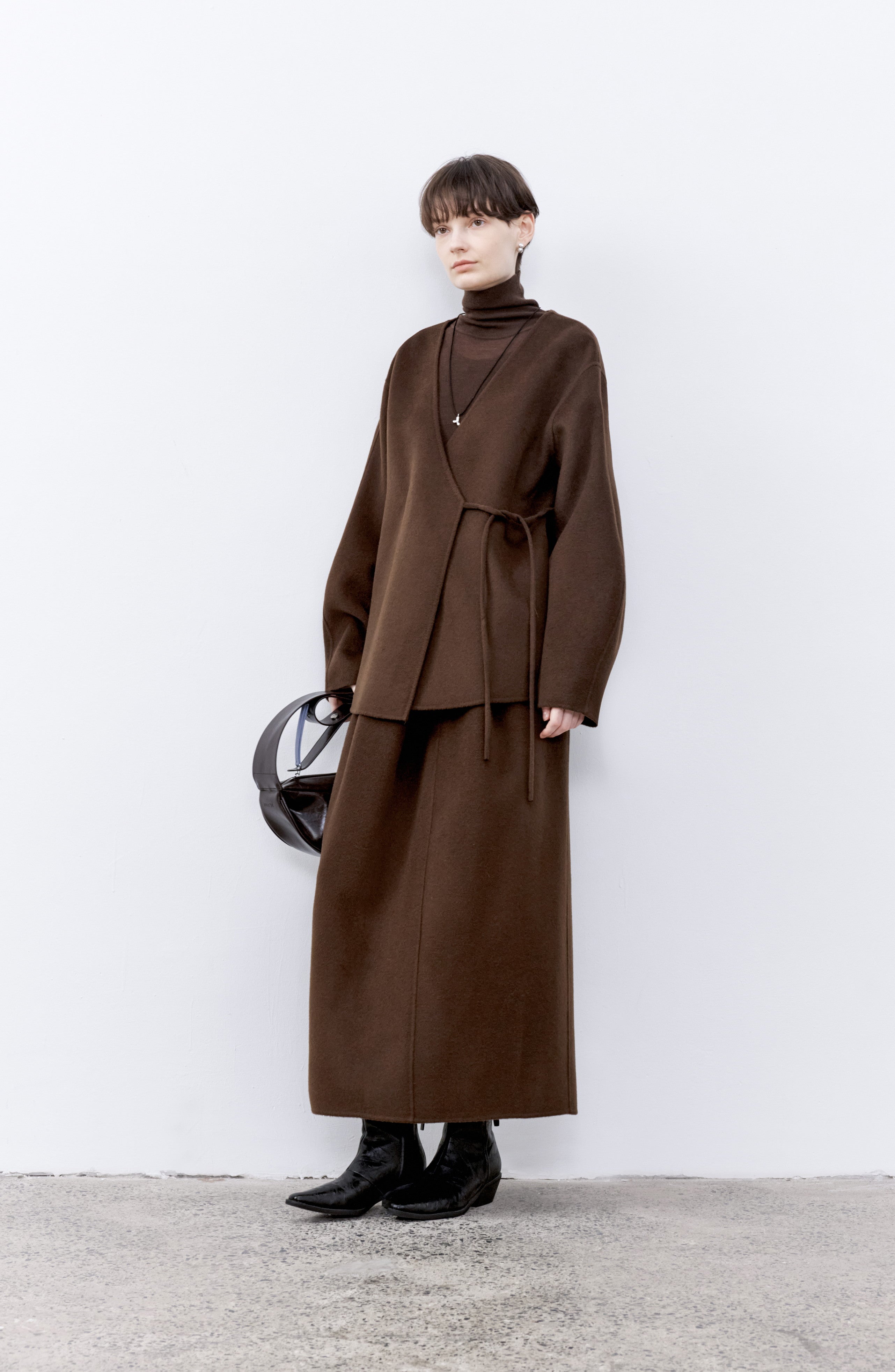 LAYERED PLACKET WOOL COAT