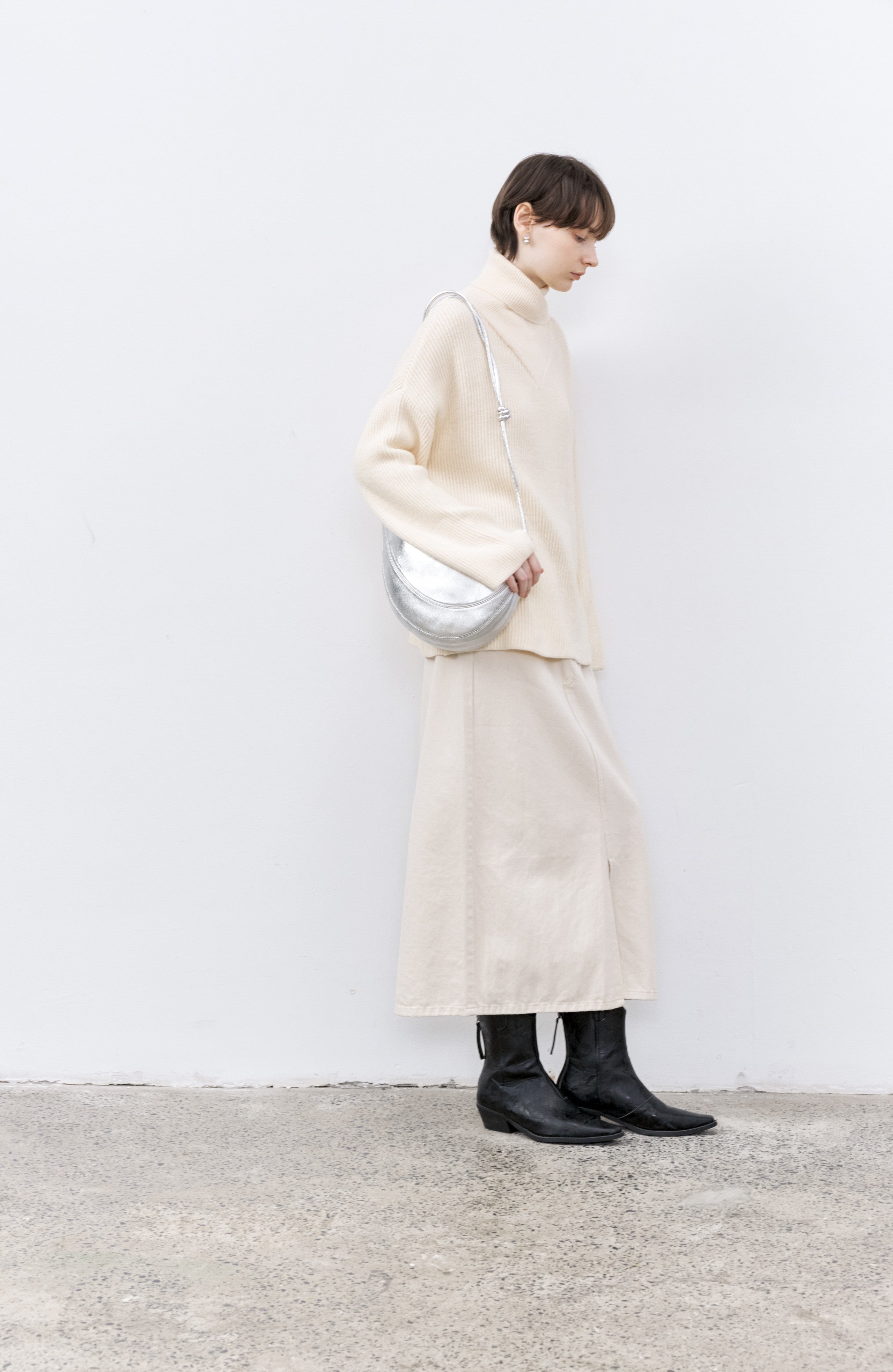 CROSS NECK OVER SWEATER / クロスネックオーバーセーター