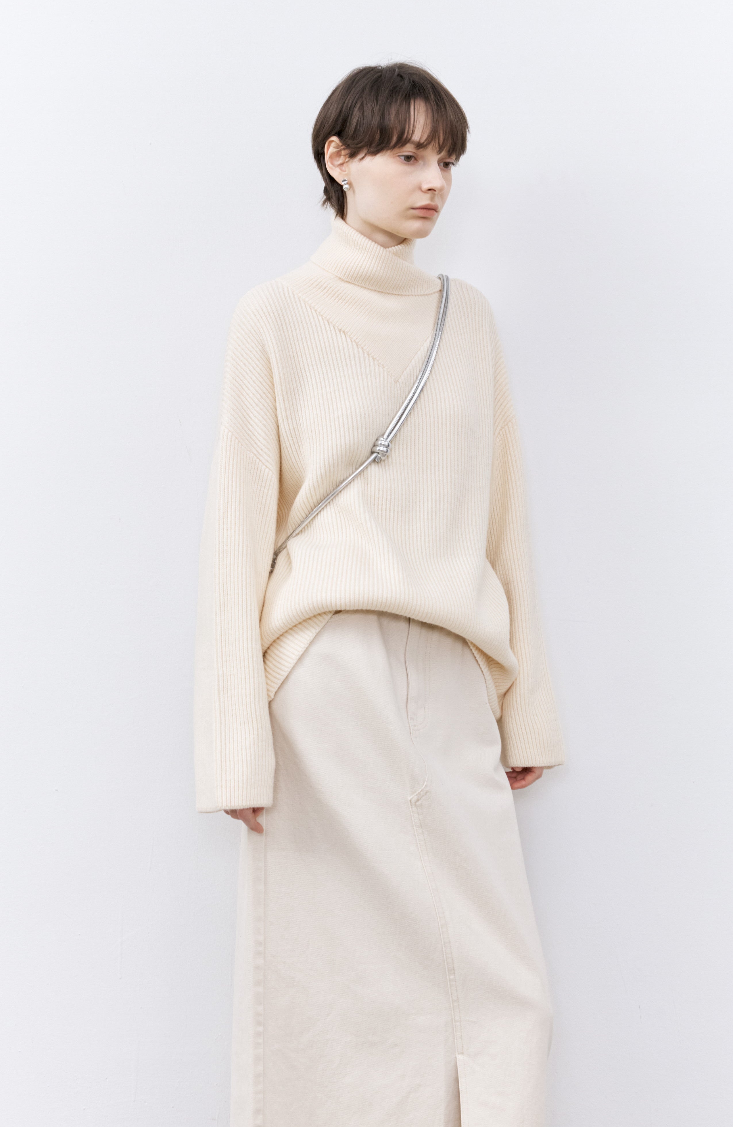 CROSS NECK OVER SWEATER / クロスネックオーバーセーター