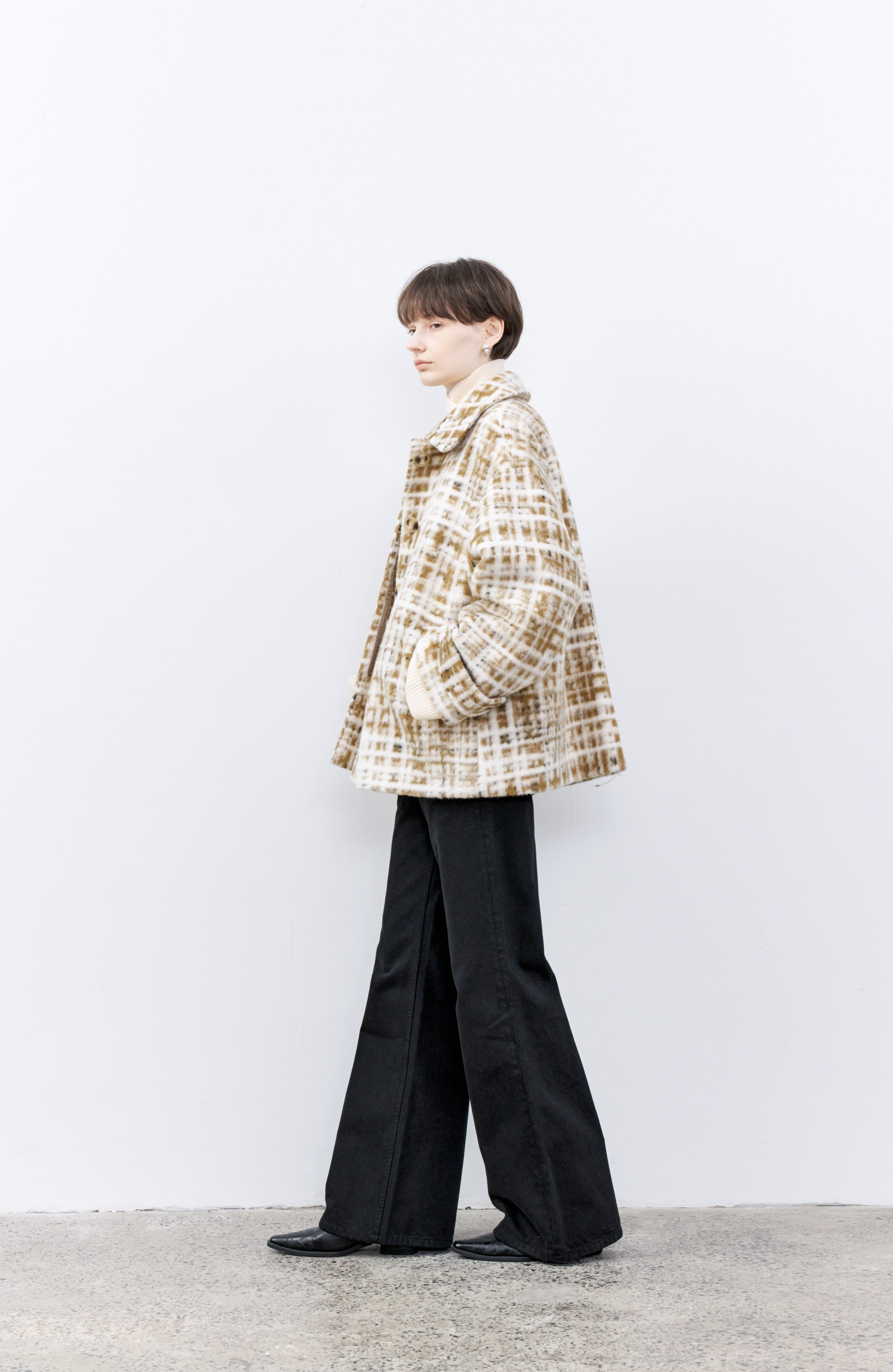 HAZY PLAID DESIGN SOFT JACKET