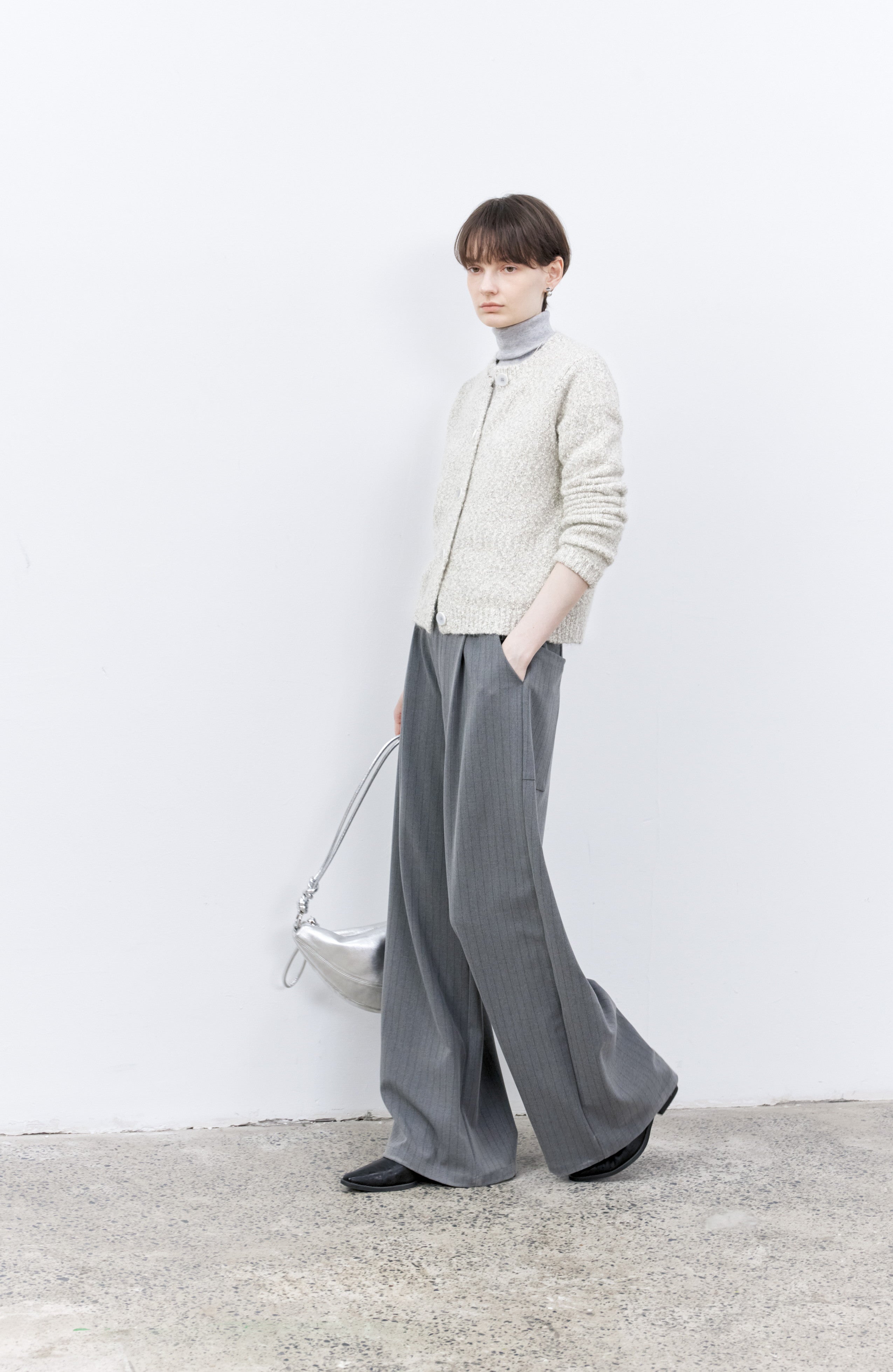 WIDE DRAPE STRIPED PANTS / ワイドドレープストライプパンツ