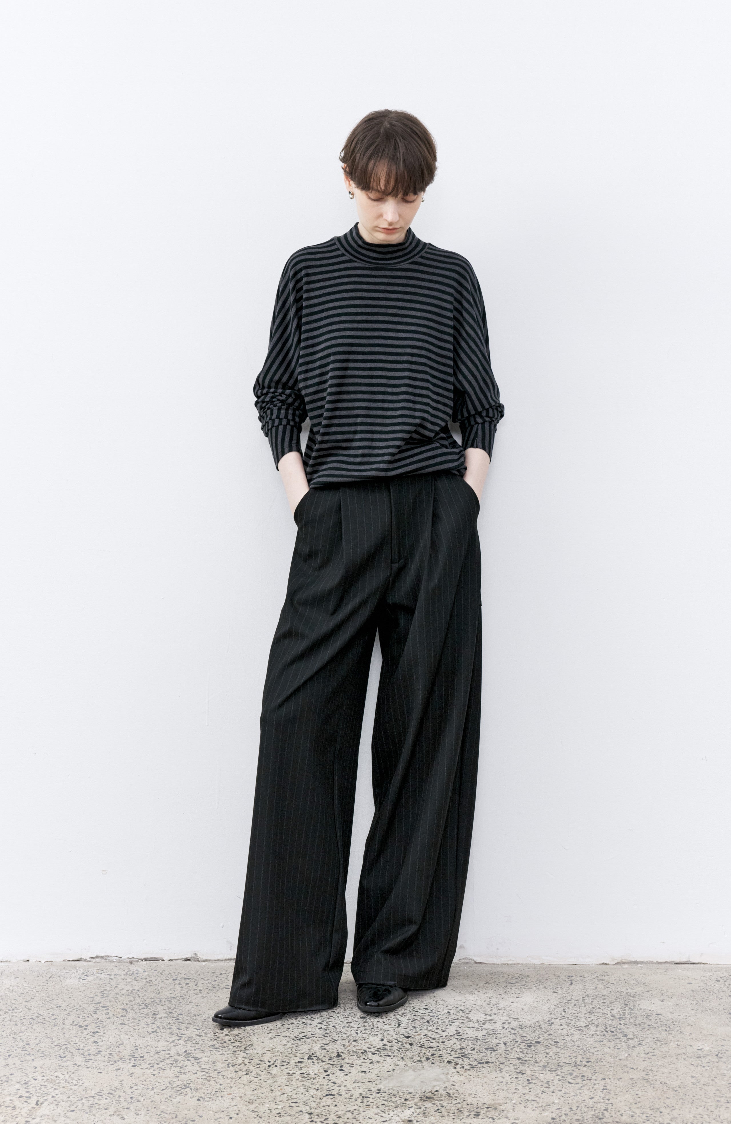 WIDE DRAPE STRIPED PANTS / ワイドドレープストライプパンツ