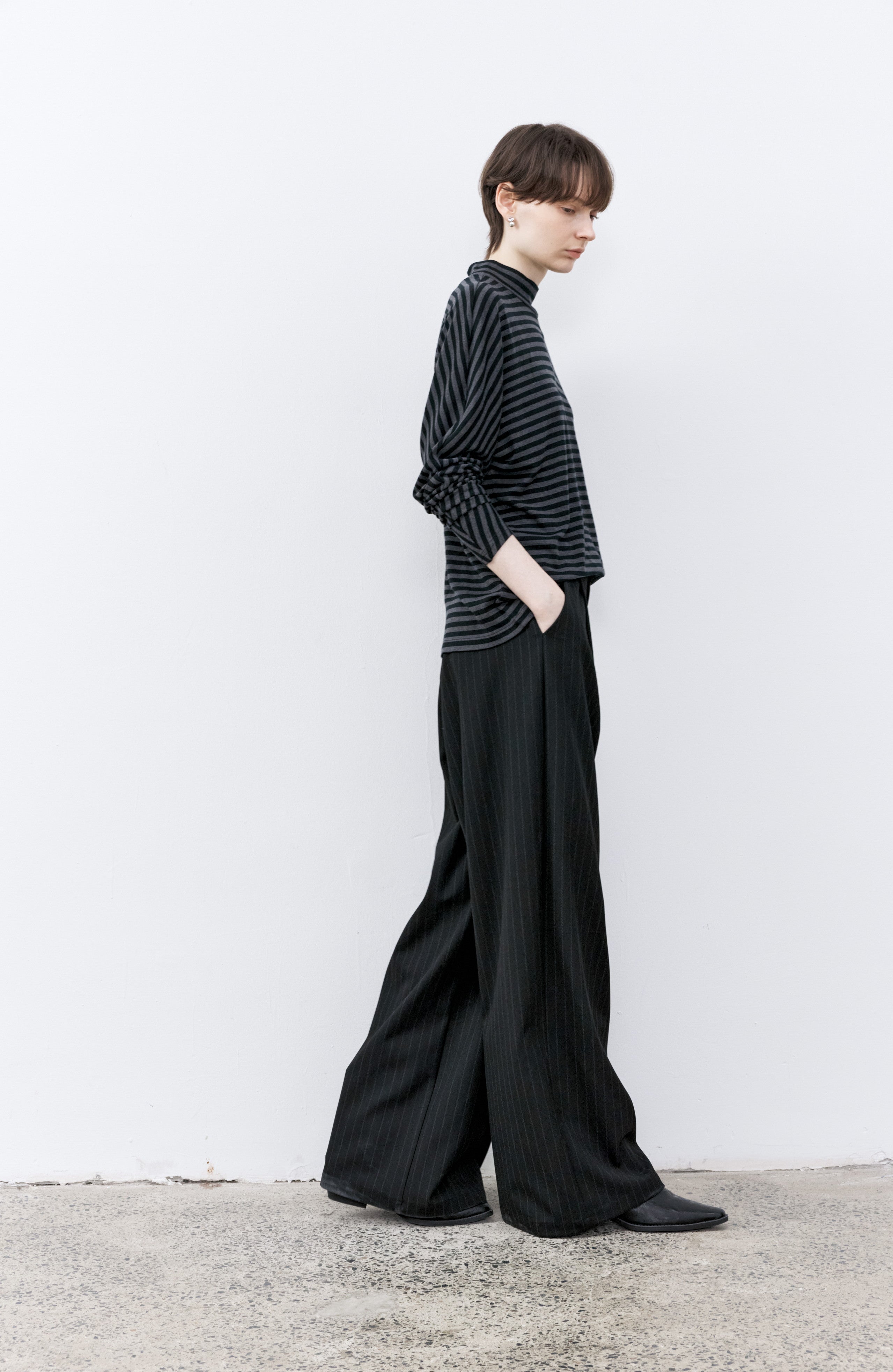 WIDE DRAPE STRIPED PANTS / ワイドドレープストライプパンツ