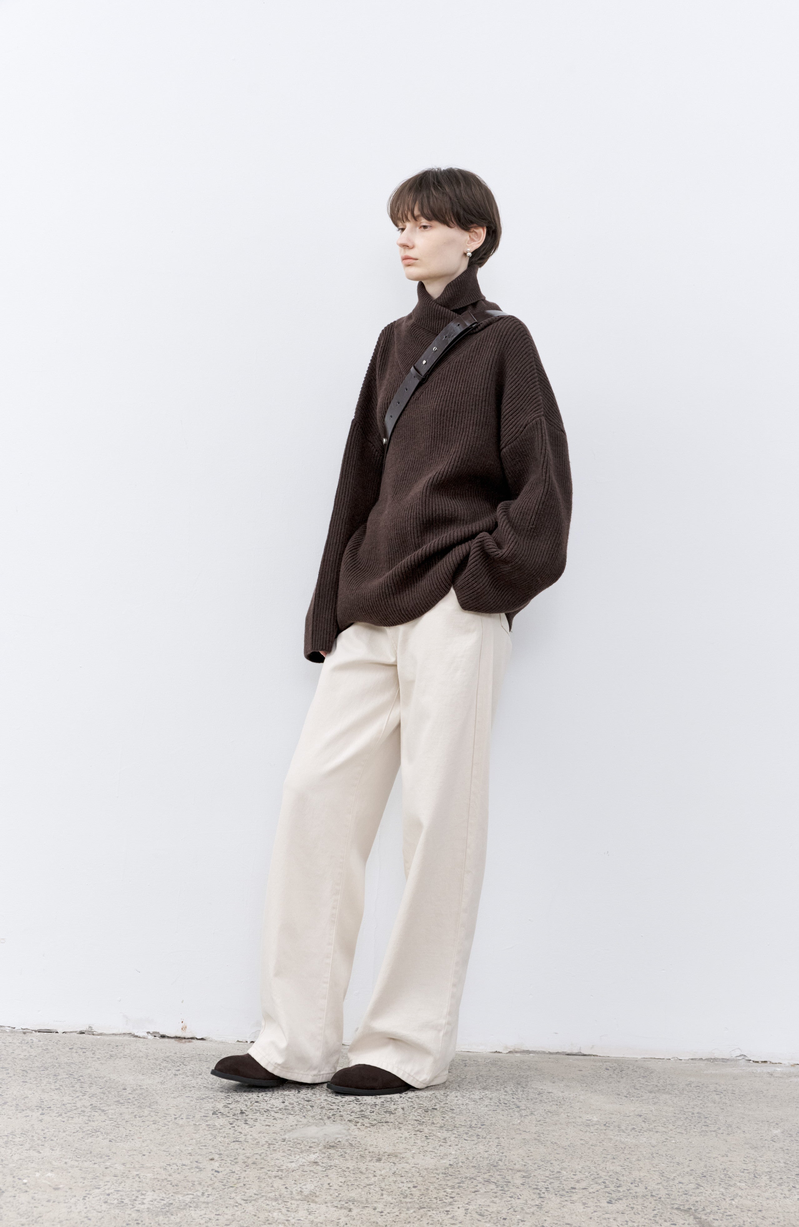 CROSS NECK OVER SWEATER / クロスネックオーバーセーター