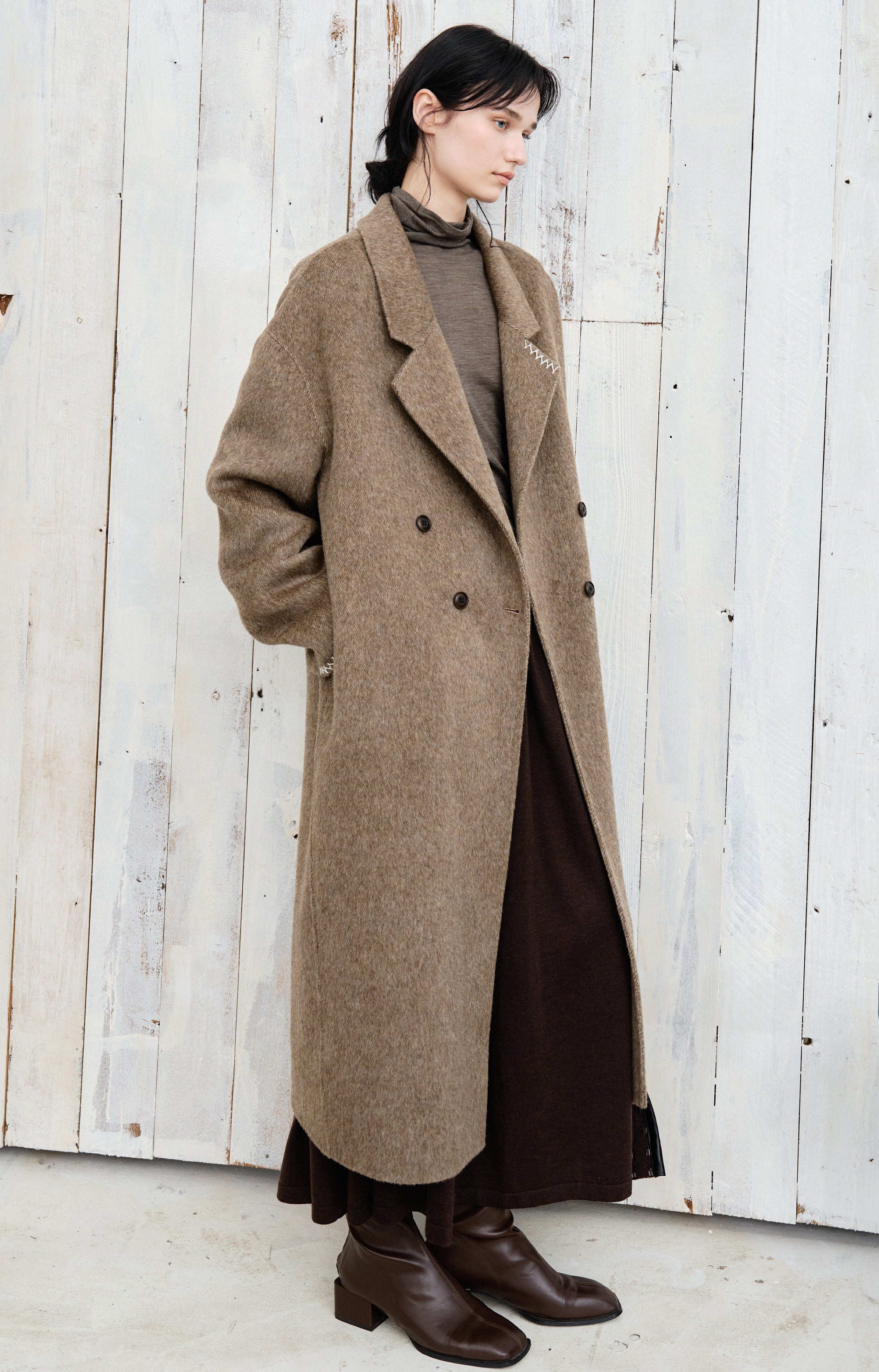 SOFT FURRY WOOL COAT / 소프트 파리 울 코트