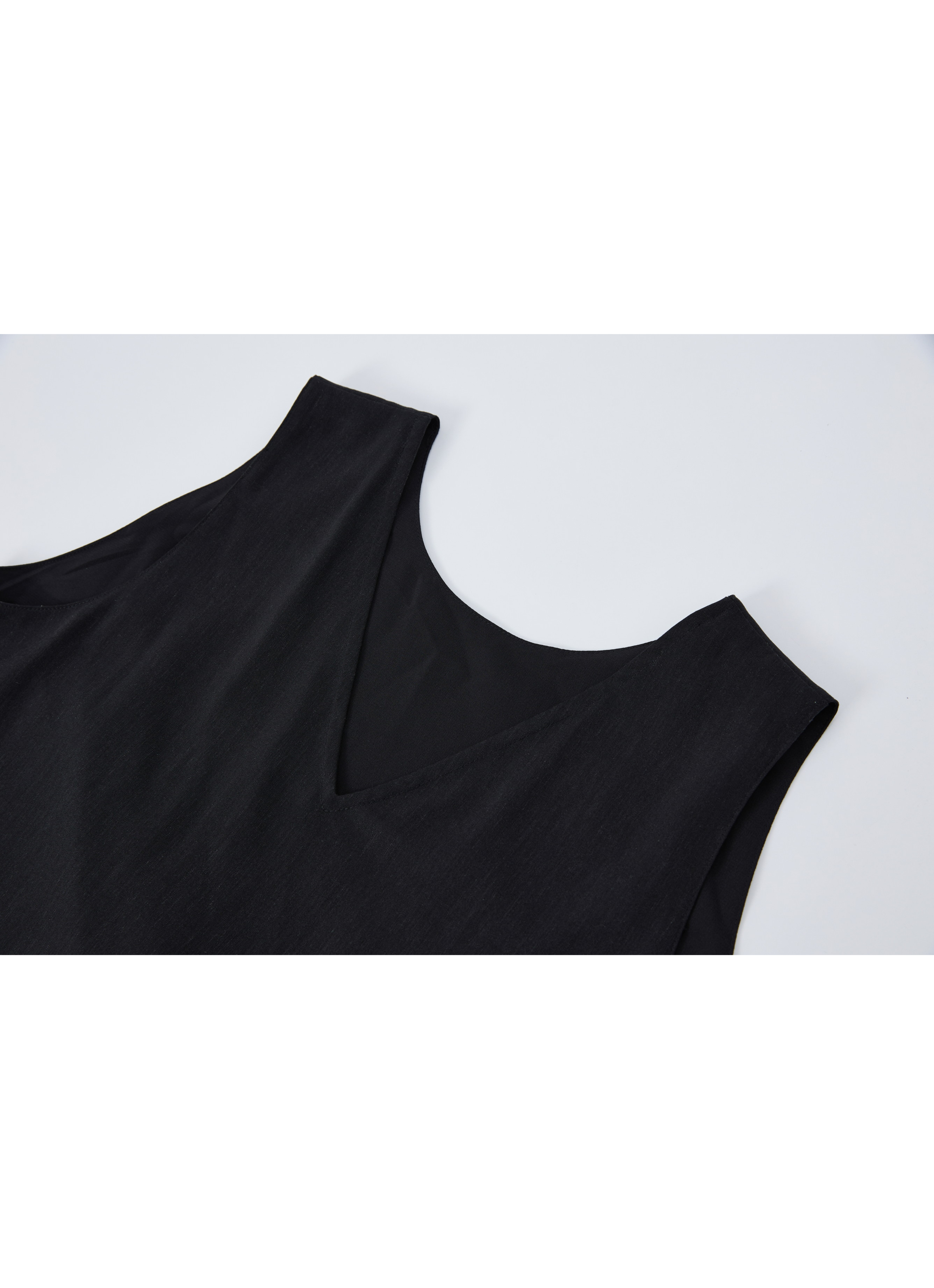 BUBBLE PLEAT DOCKING DRESS