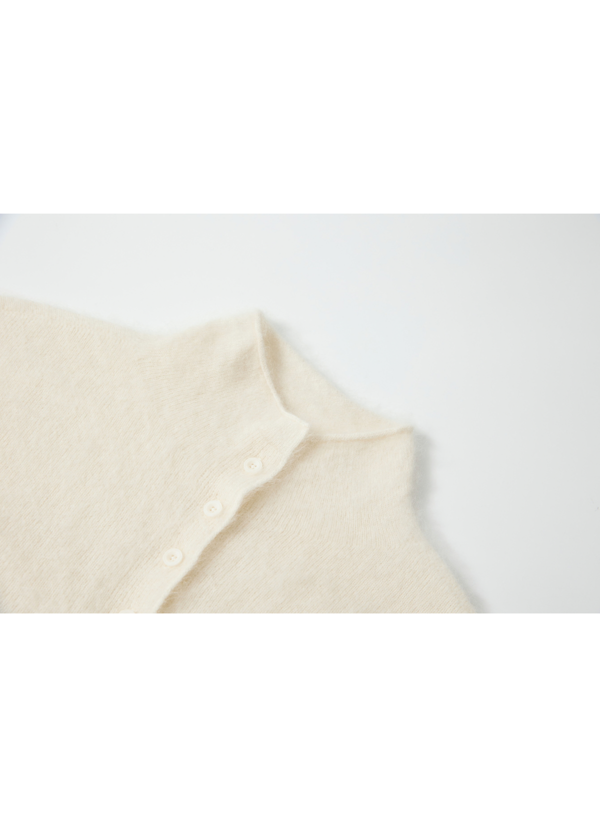 MULTI BUTTON WOOL CARDIGAN