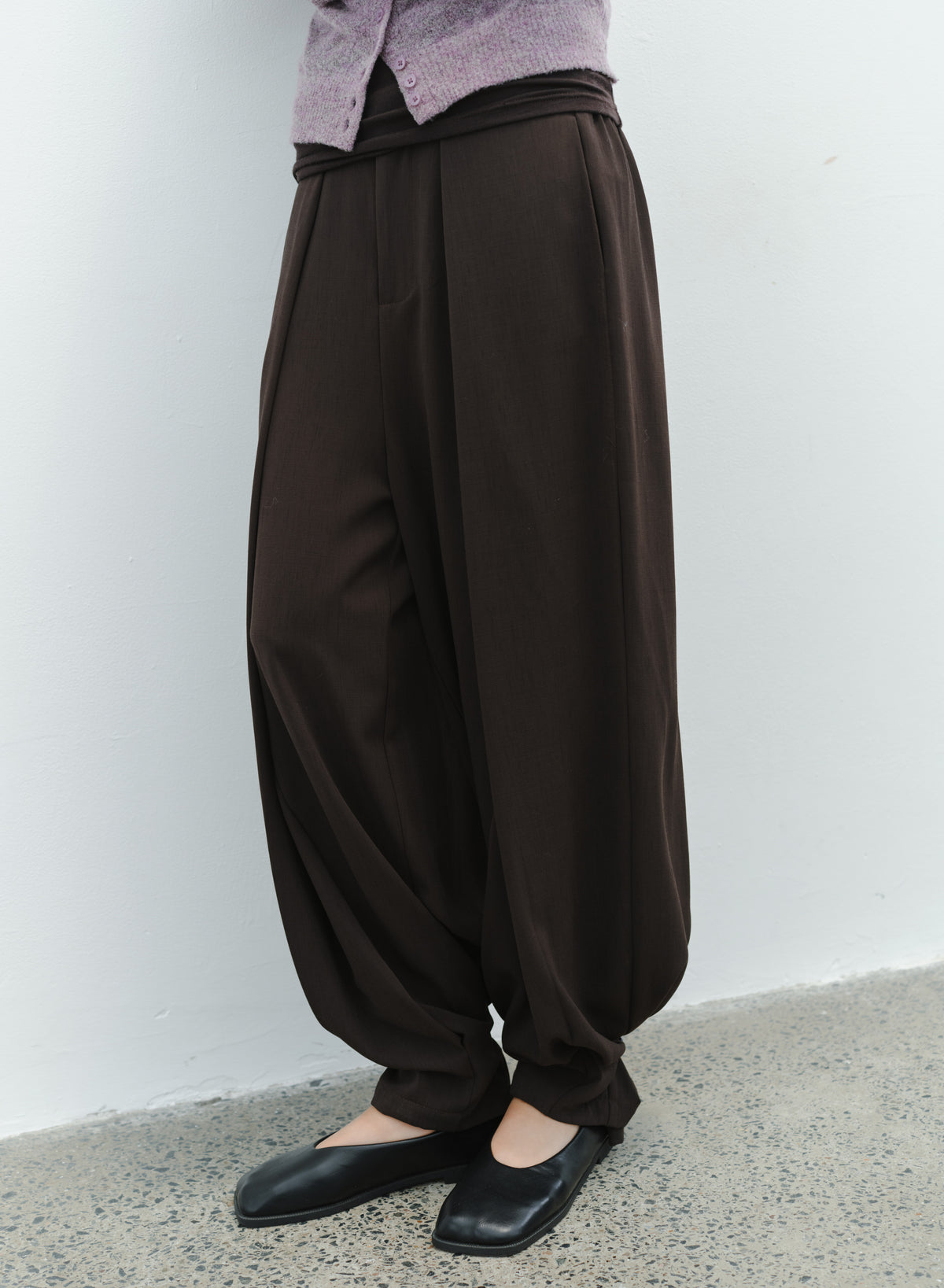 TUCK HEM DRAPE SLACKS