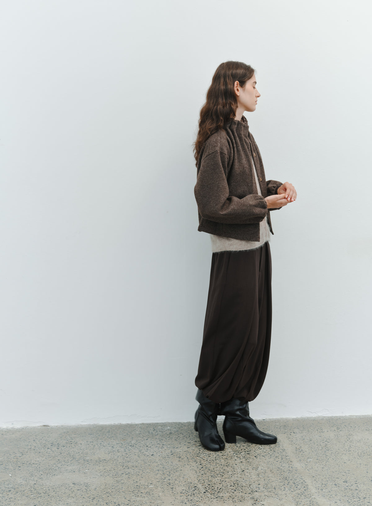 TUCK HEM DRAPE SLACKS
