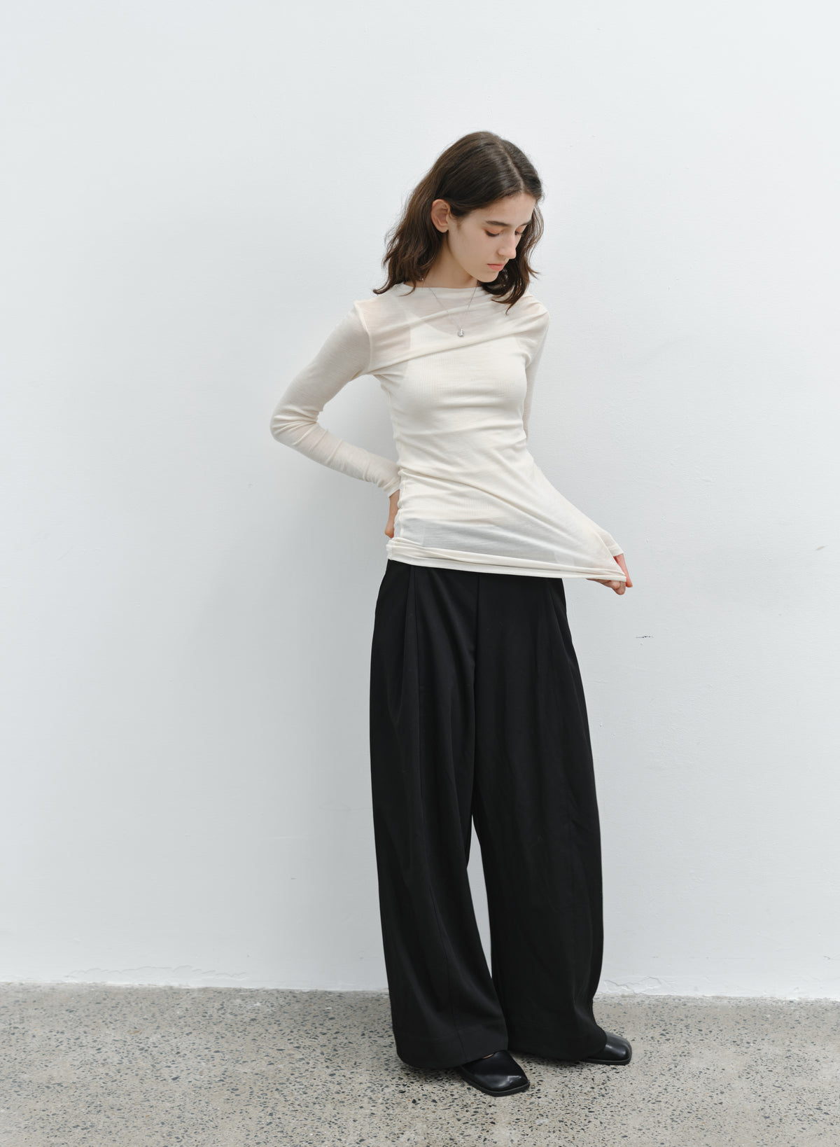 SHARP DRAPE WIDE SLACKS