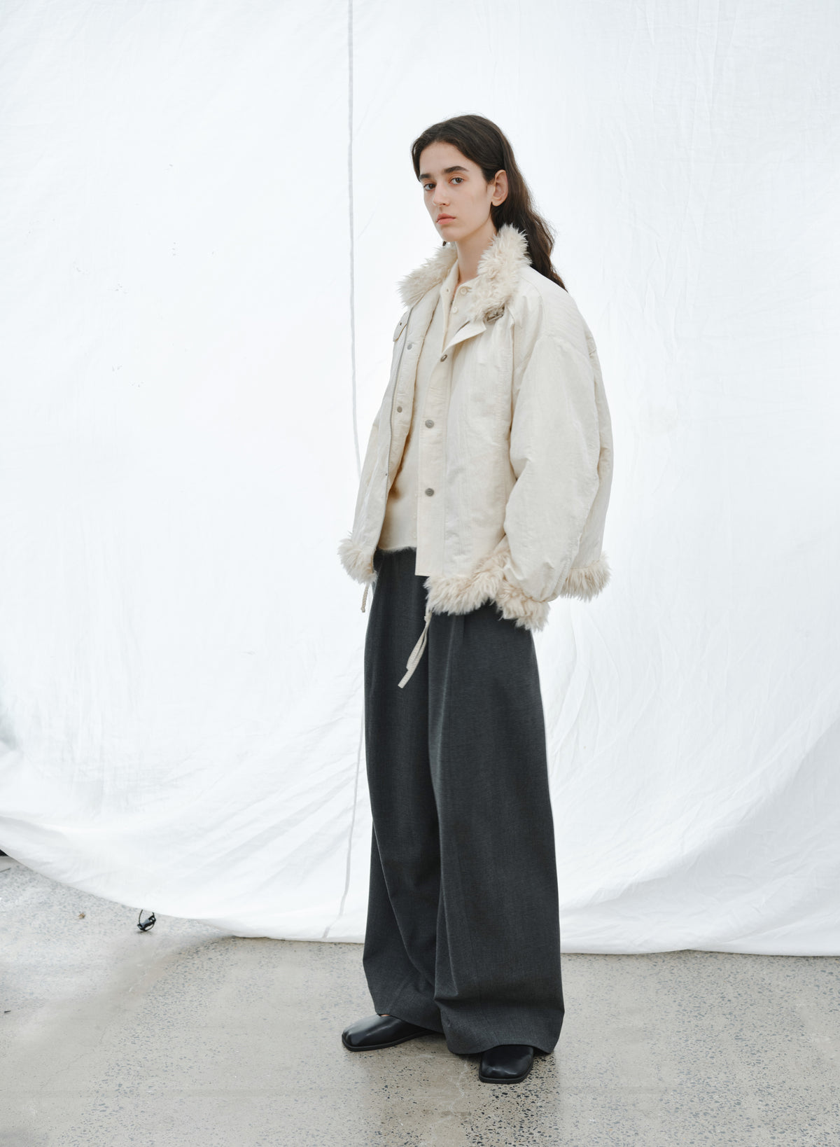 FUR EDGE BELT DOWN JACKET