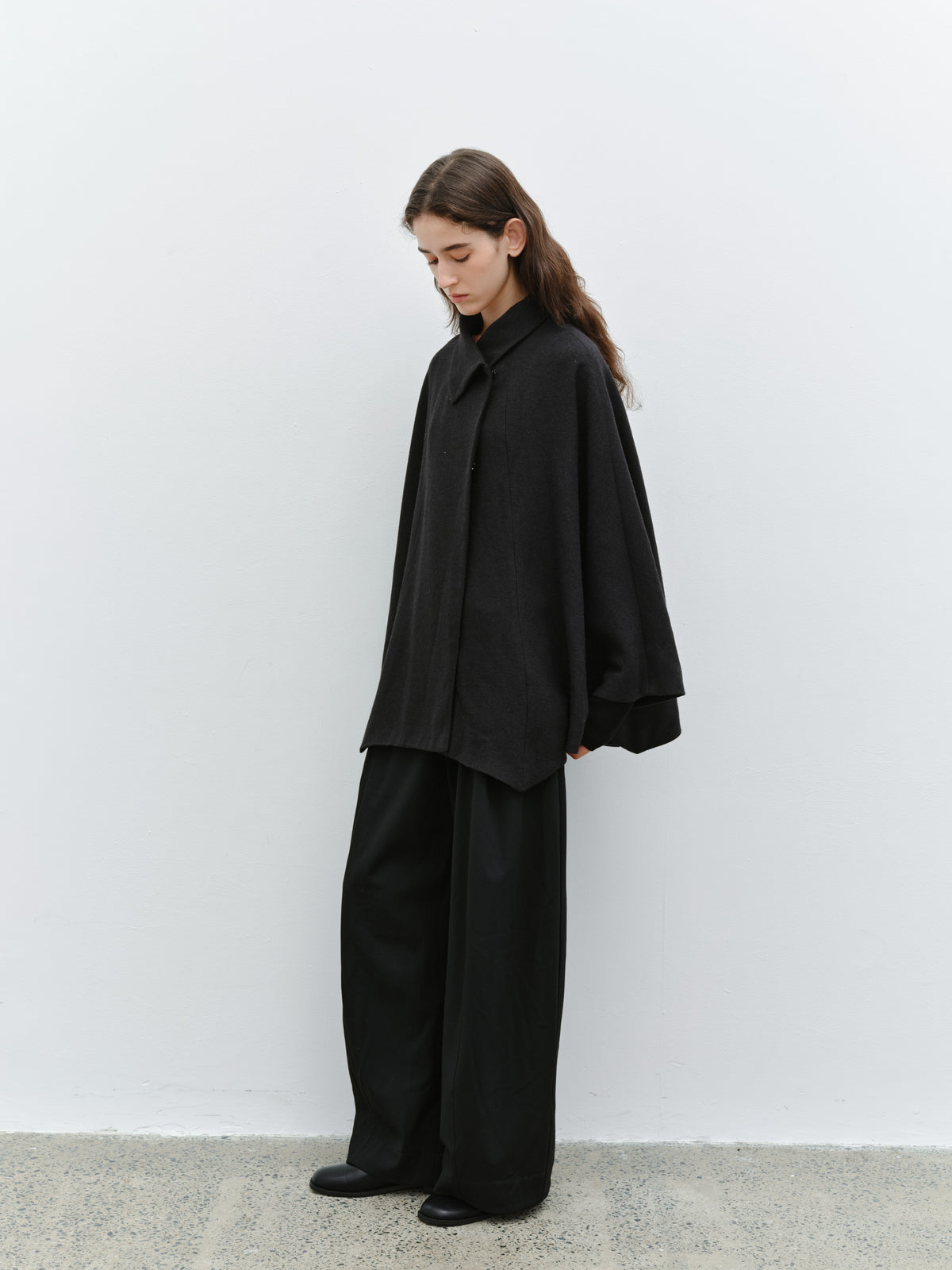 CLASSIC CAPE FLARE COAT