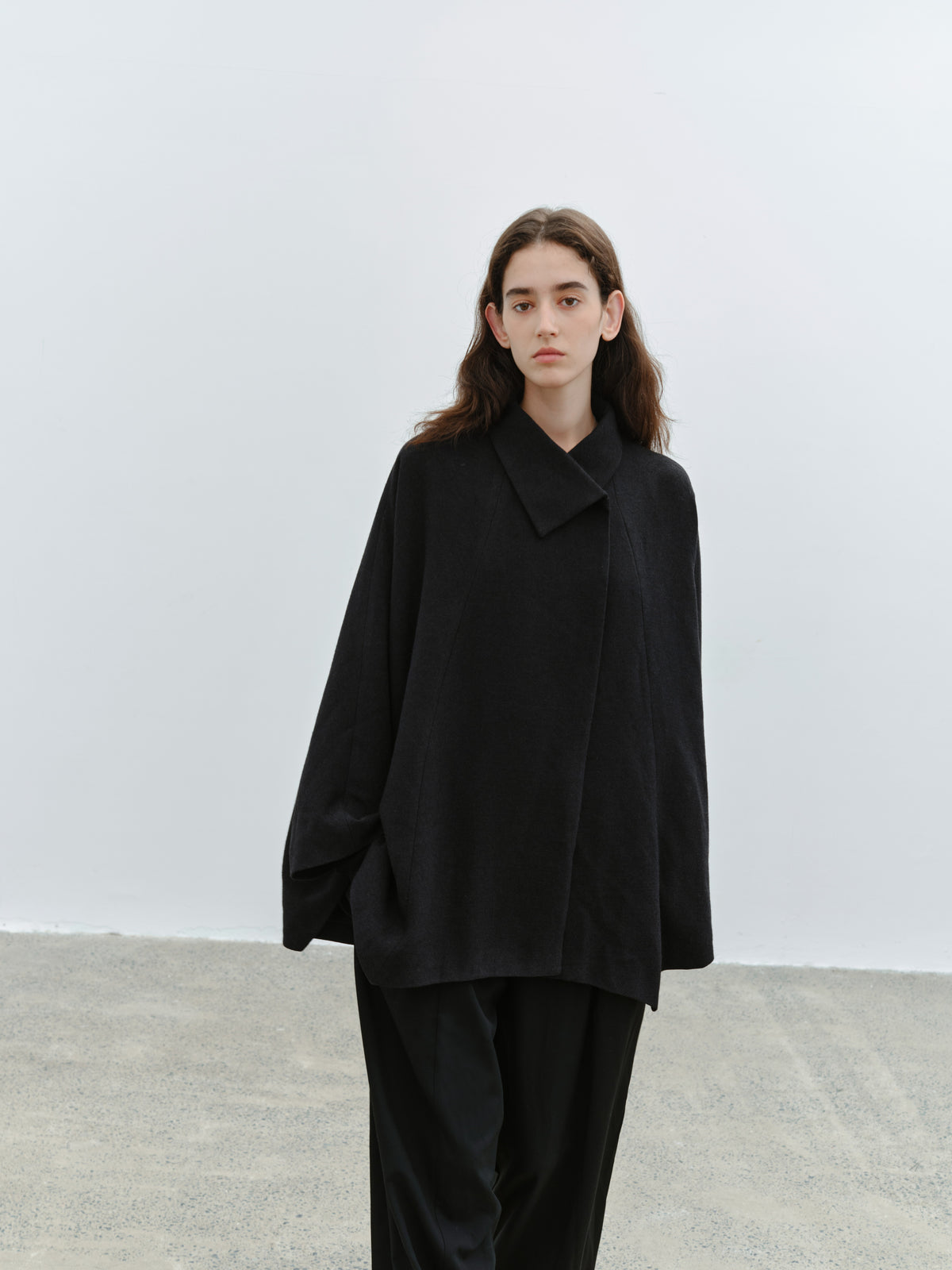 CLASSIC CAPE FLARE COAT
