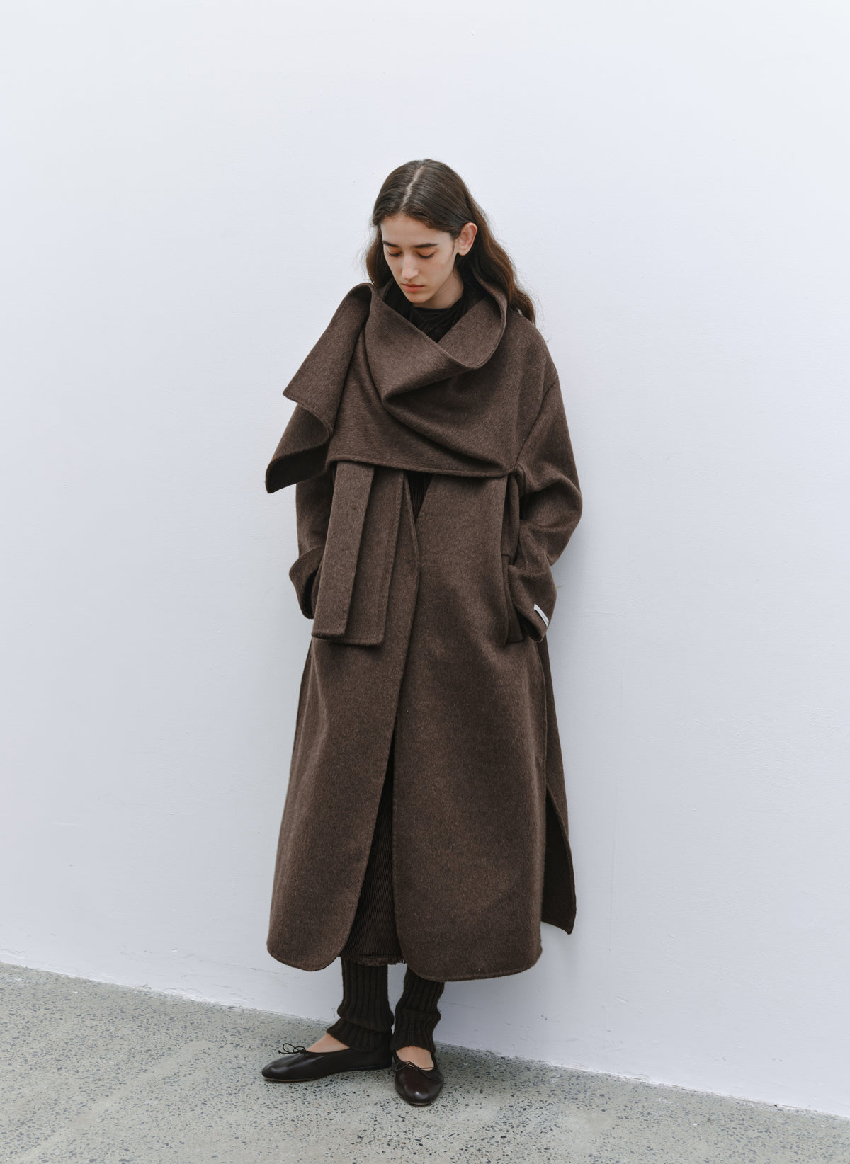MULTI PATCH SCARF COAT