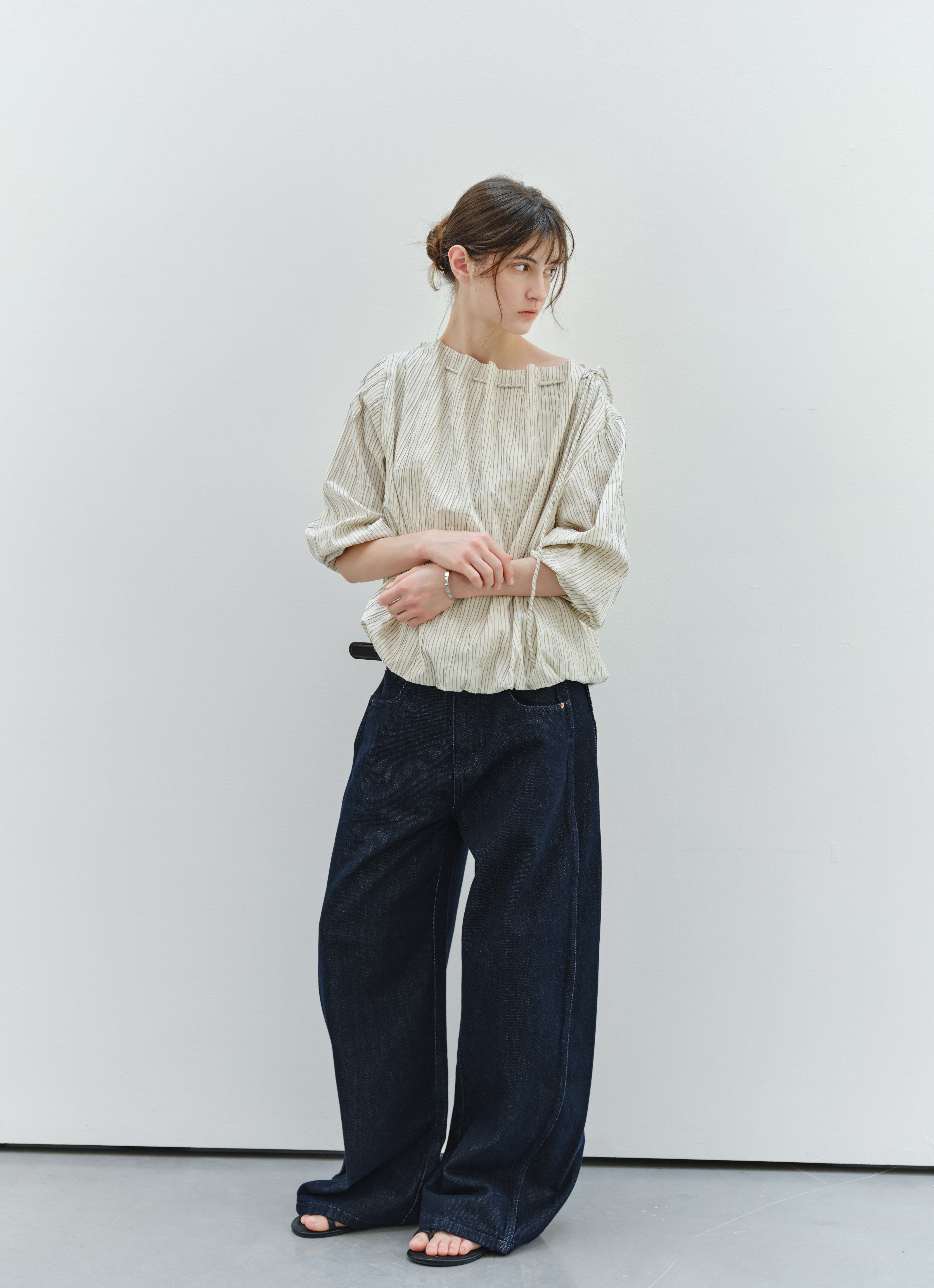 STRING POUCH PINSTRIPE SHIRT