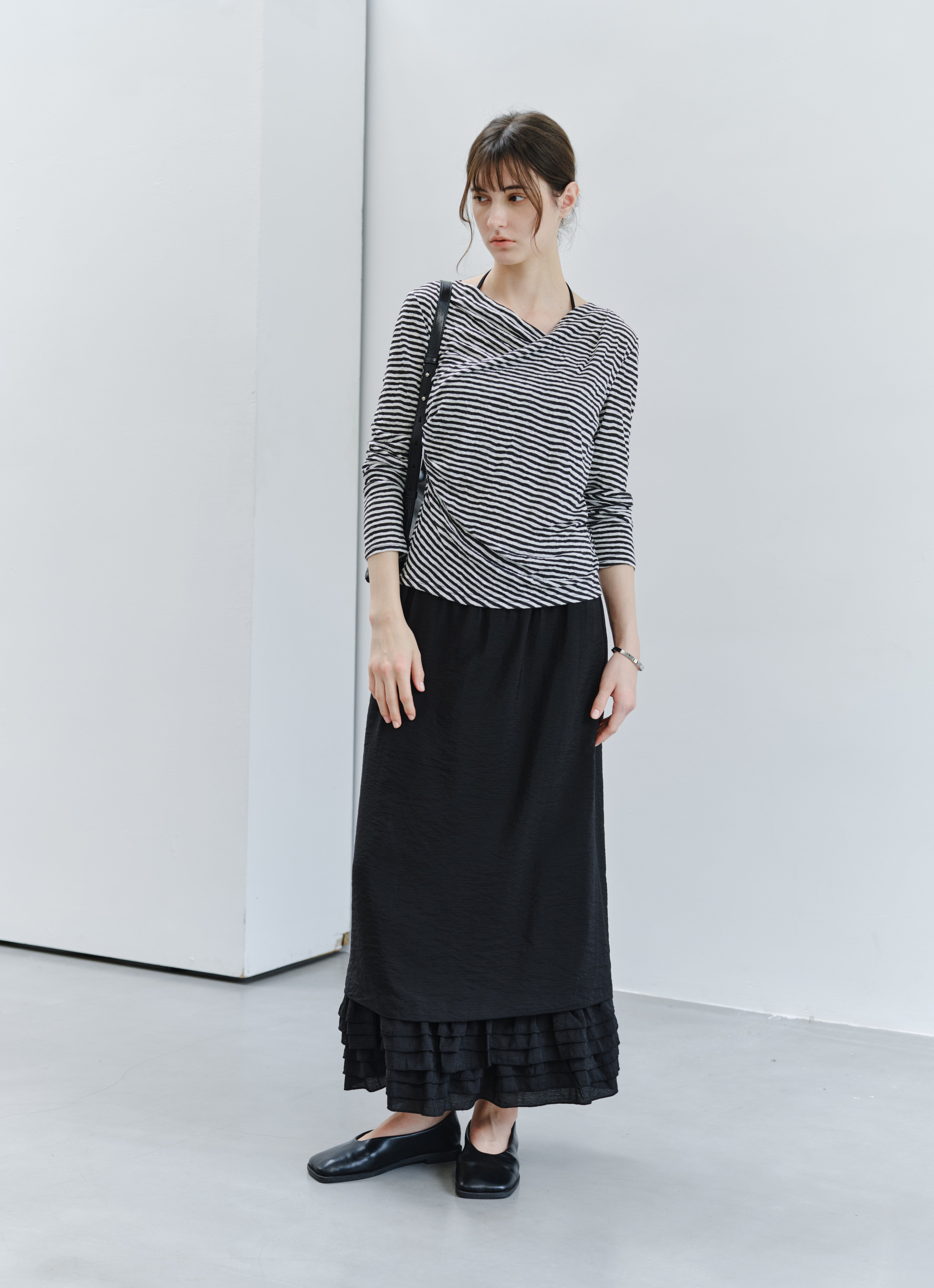 LACE HEM STRAIGHT SKIRT